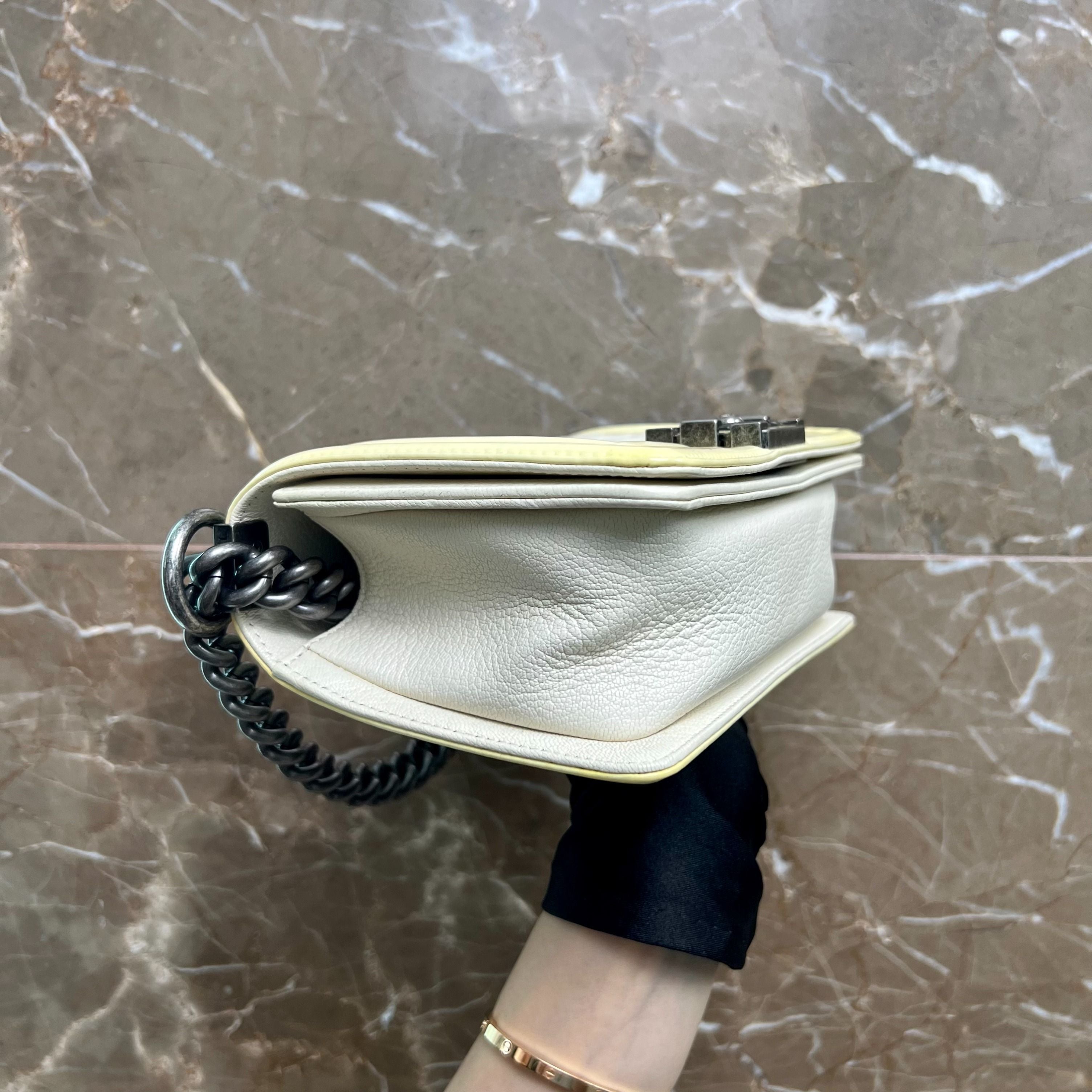 [CLEARANCE] LNIB Chanel Small Boy Calfskin No 21 - Luxury Evermore