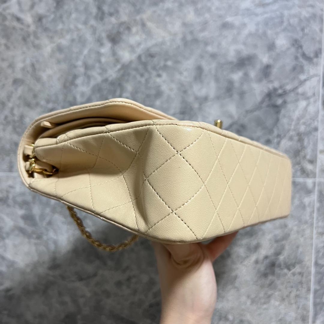 [Clearance]Chanel Classic Medium Double Flap CF Beige Lambskin Gold Hardware - Luxury Evermore