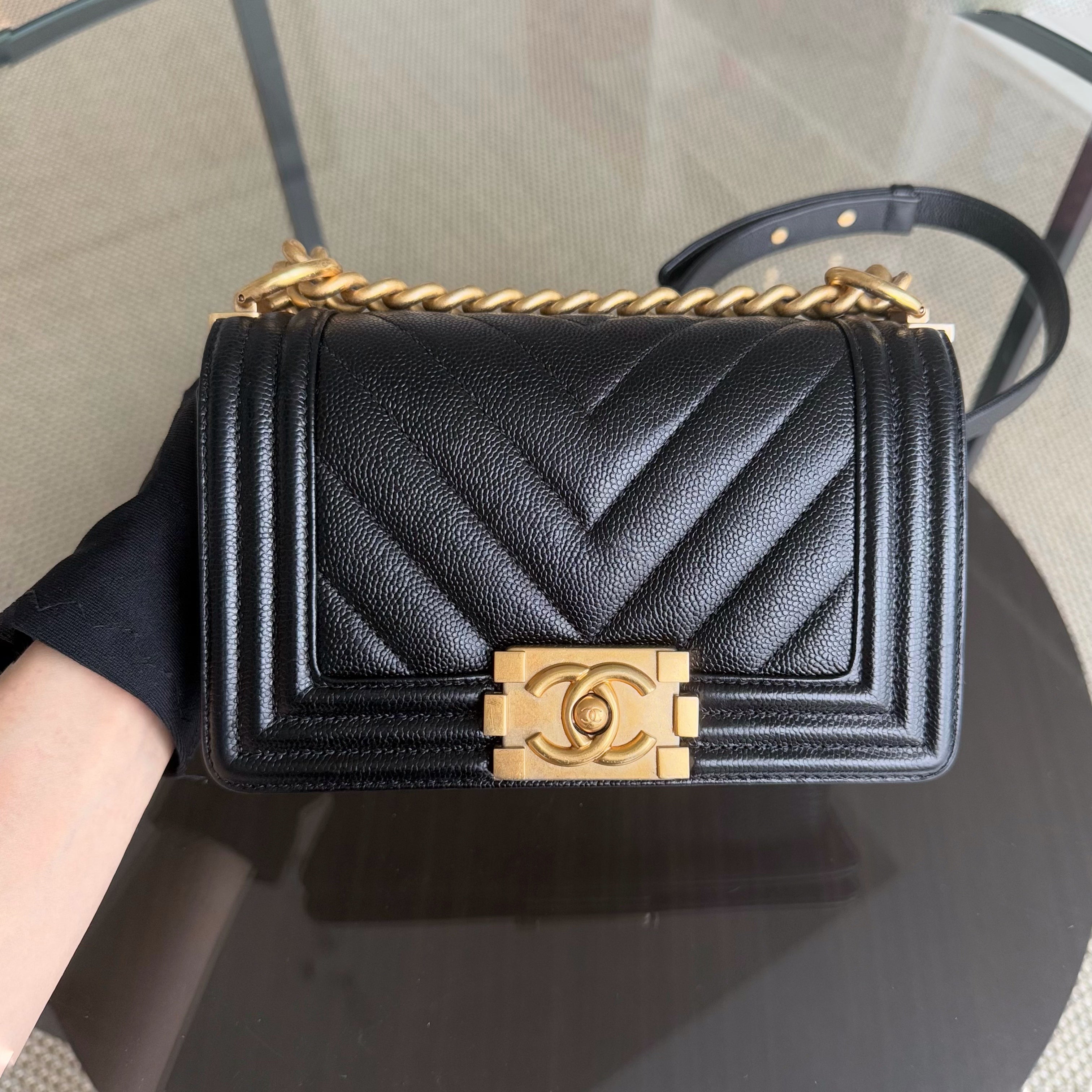 Chanel Boy Small - Caviar 20CM Chevron Black Gold Hardware Series 24