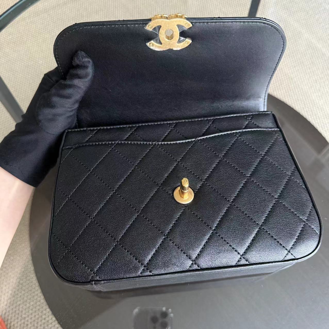 *Full Set, Receipt* Chanel Small 23CM Chain Infinity Top Handle Quilted Calfskin Black Golden Hardware Series 28 Shoulder Bag