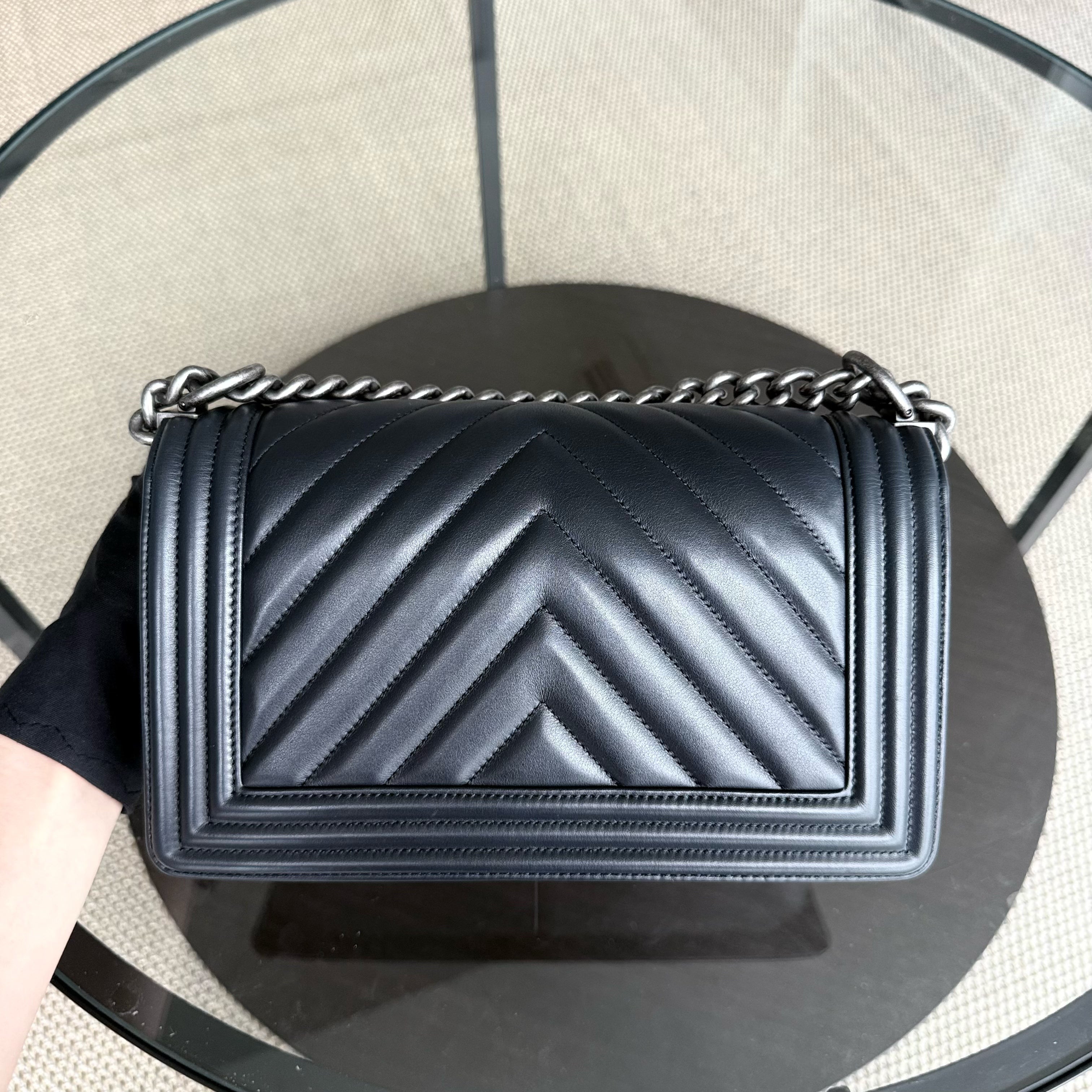 Chanel Boy Medium - Calfskin 25CM Chevron Midnight Blue Ruthenium Silver Hardware Series 25