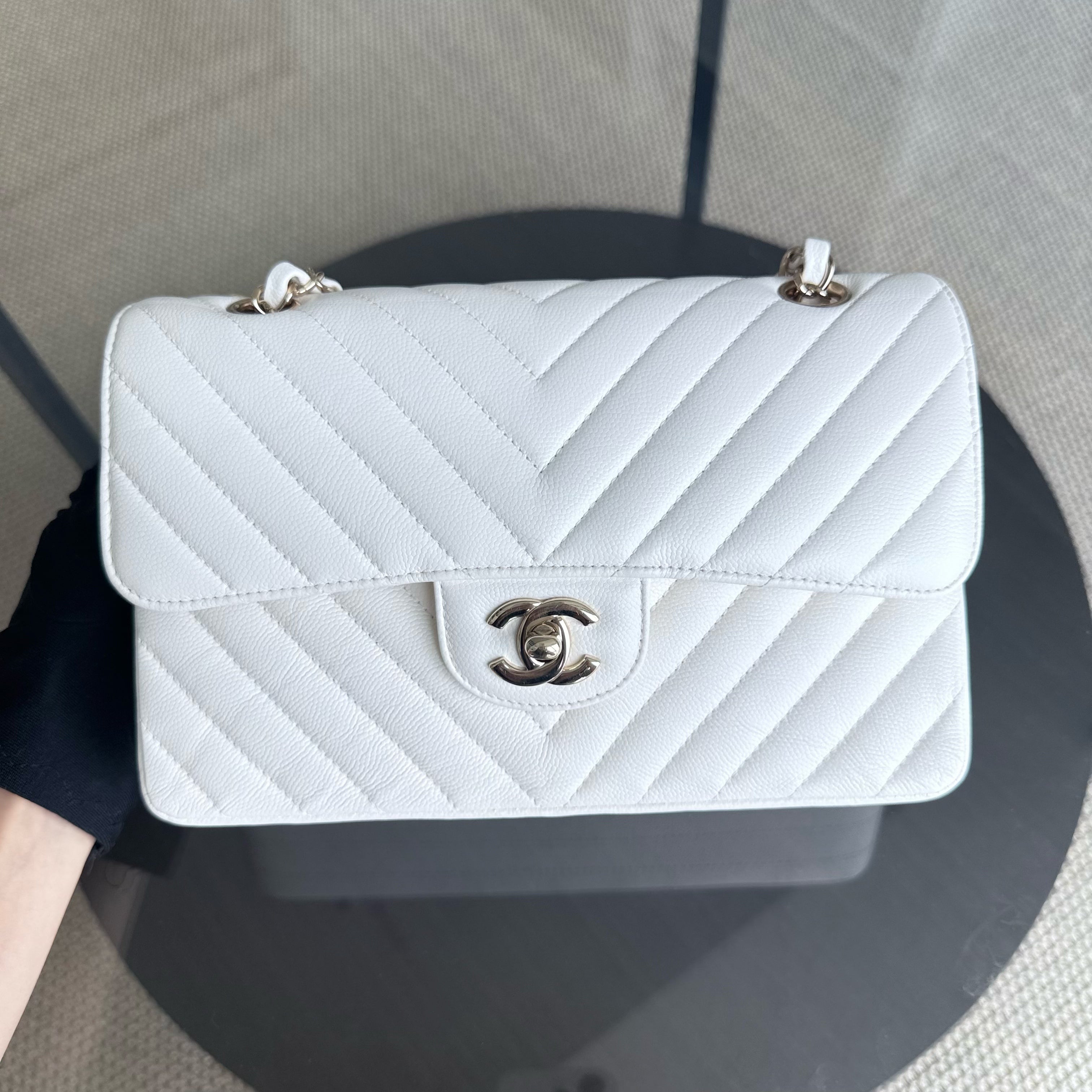 Chanel Classic Flap Small - Caviar 23CM Chevron White Gold Harware Series 31