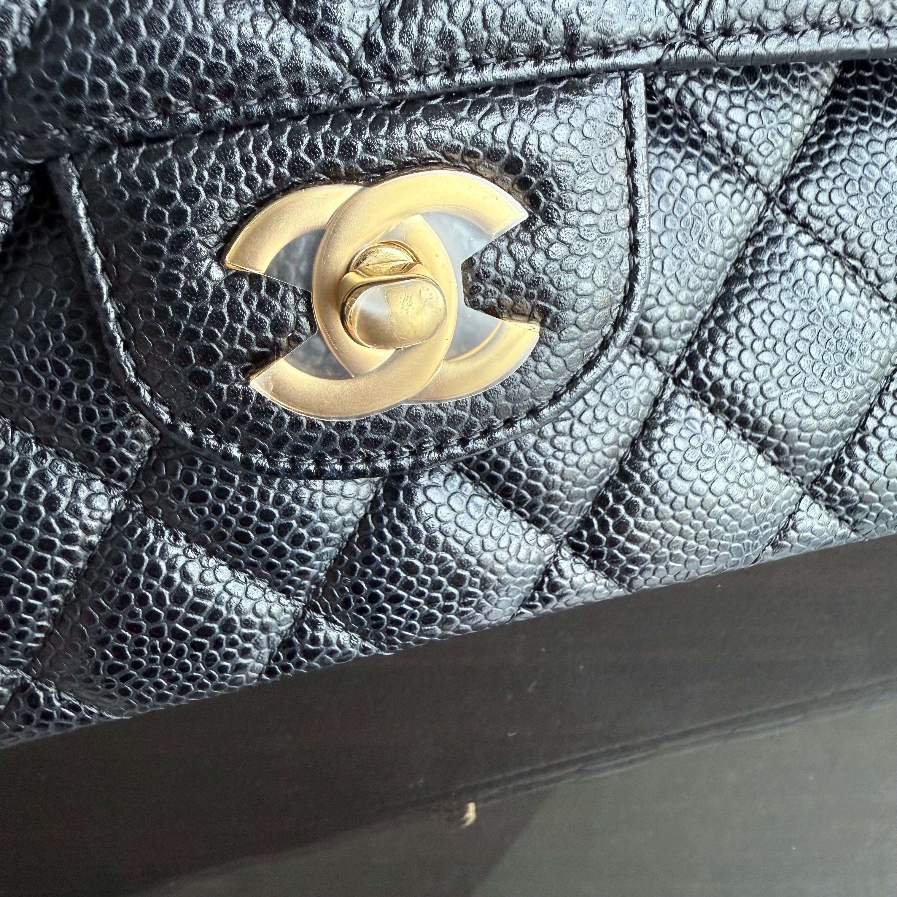 Chanel Classic Flap Small - Caviar 23CM Quilted Black Gold Hardware Series 29