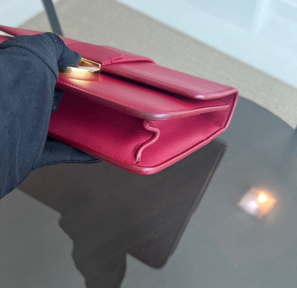 Dior Montaigne 30 Calfskin Medium Red Shoulder Bag GHW - Luxury Evermore