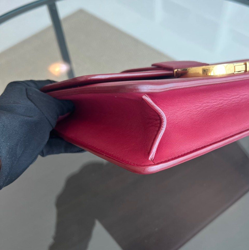 Dior Montaigne 30 Calfskin Medium Red Shoulder Bag GHW - Luxury Evermore