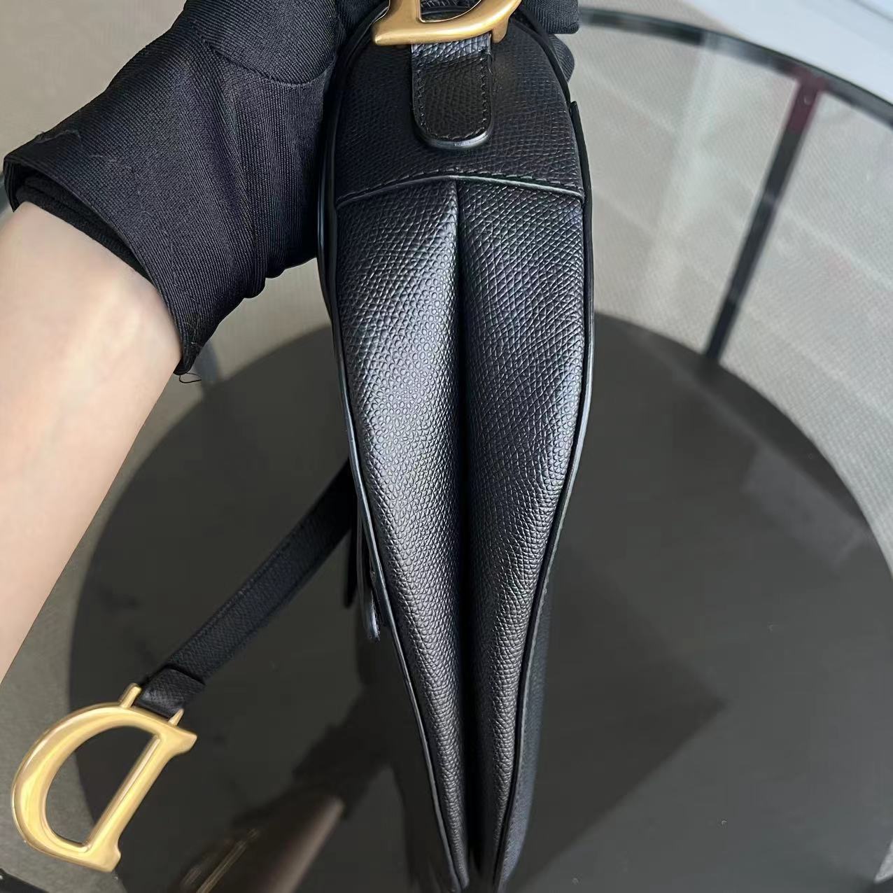 Dior Saddle Medium Grained Calfskin Black Golden Hardware - Luxury Evermore