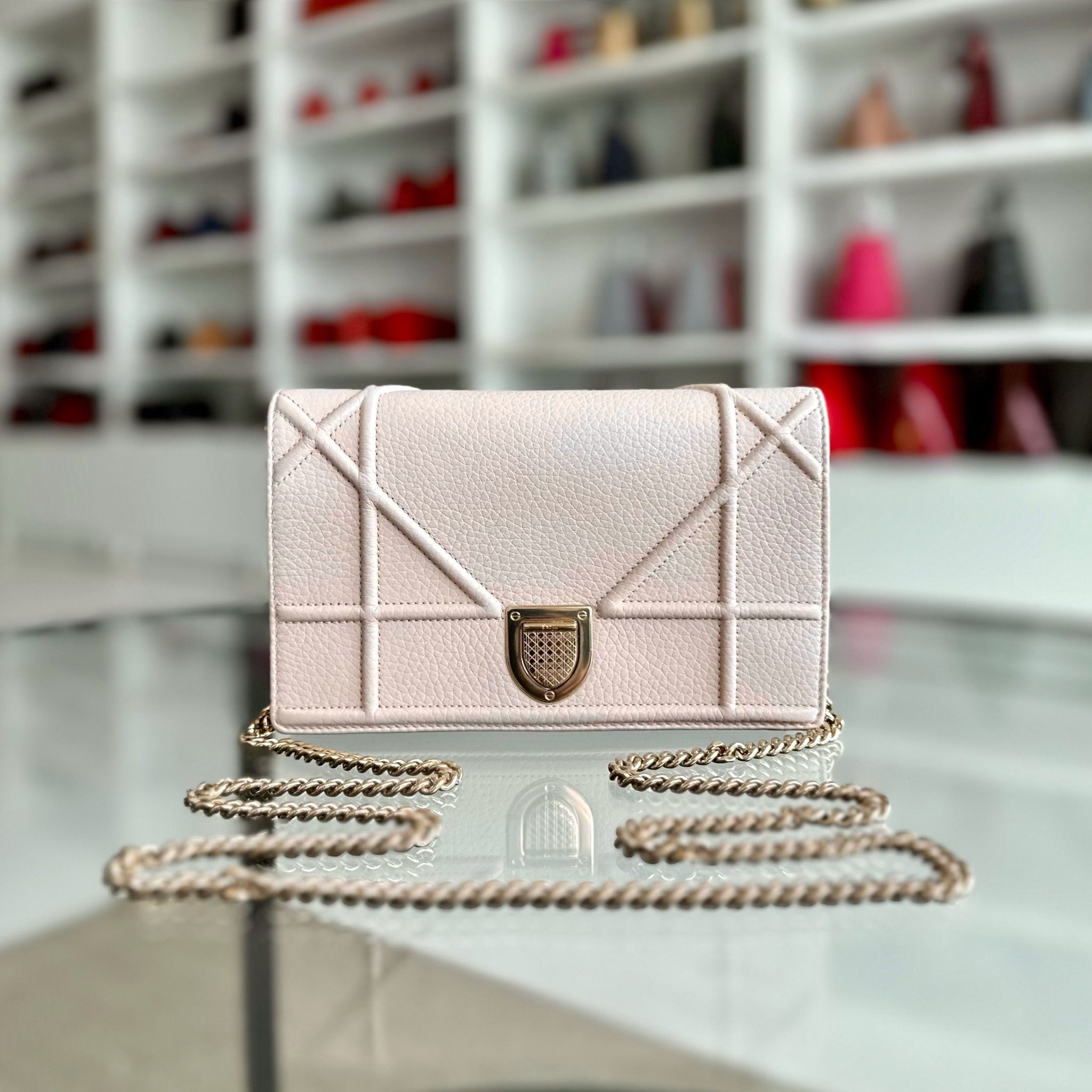 WOC Diorama Ama Wallet On Chain Sakura Pink GHW