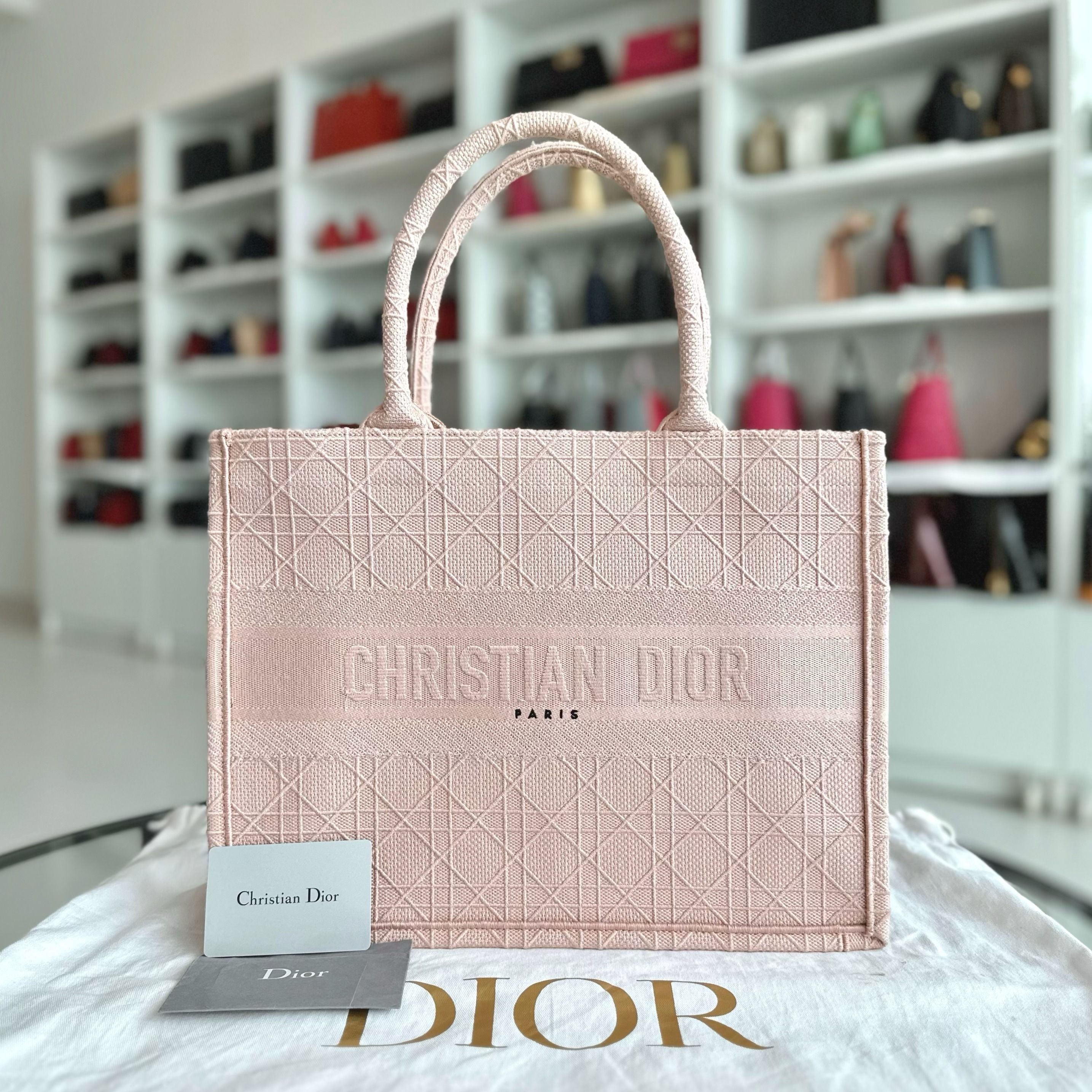 Book Tote Medium Light Pink