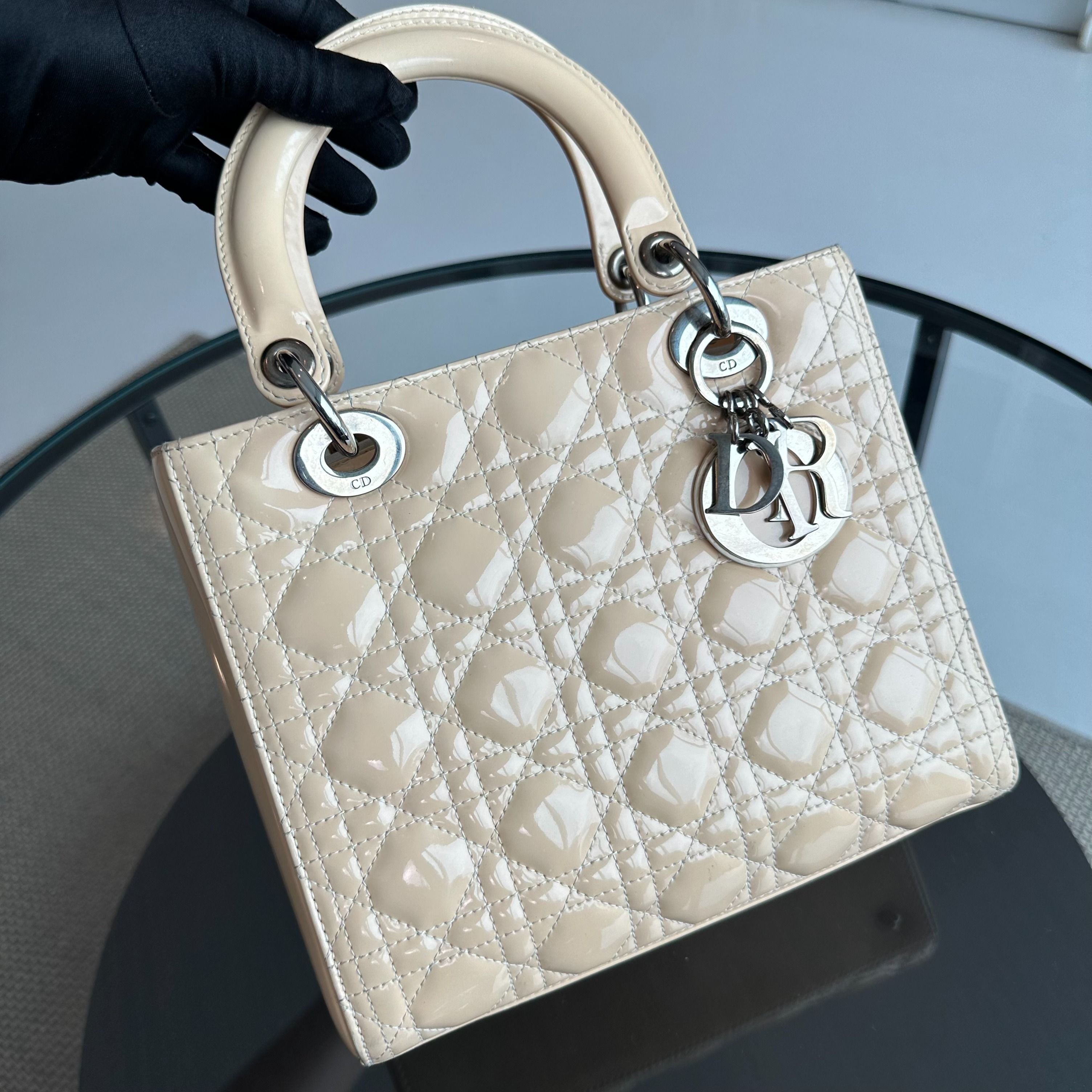 Lady Medium Patent Leather Beige SHW