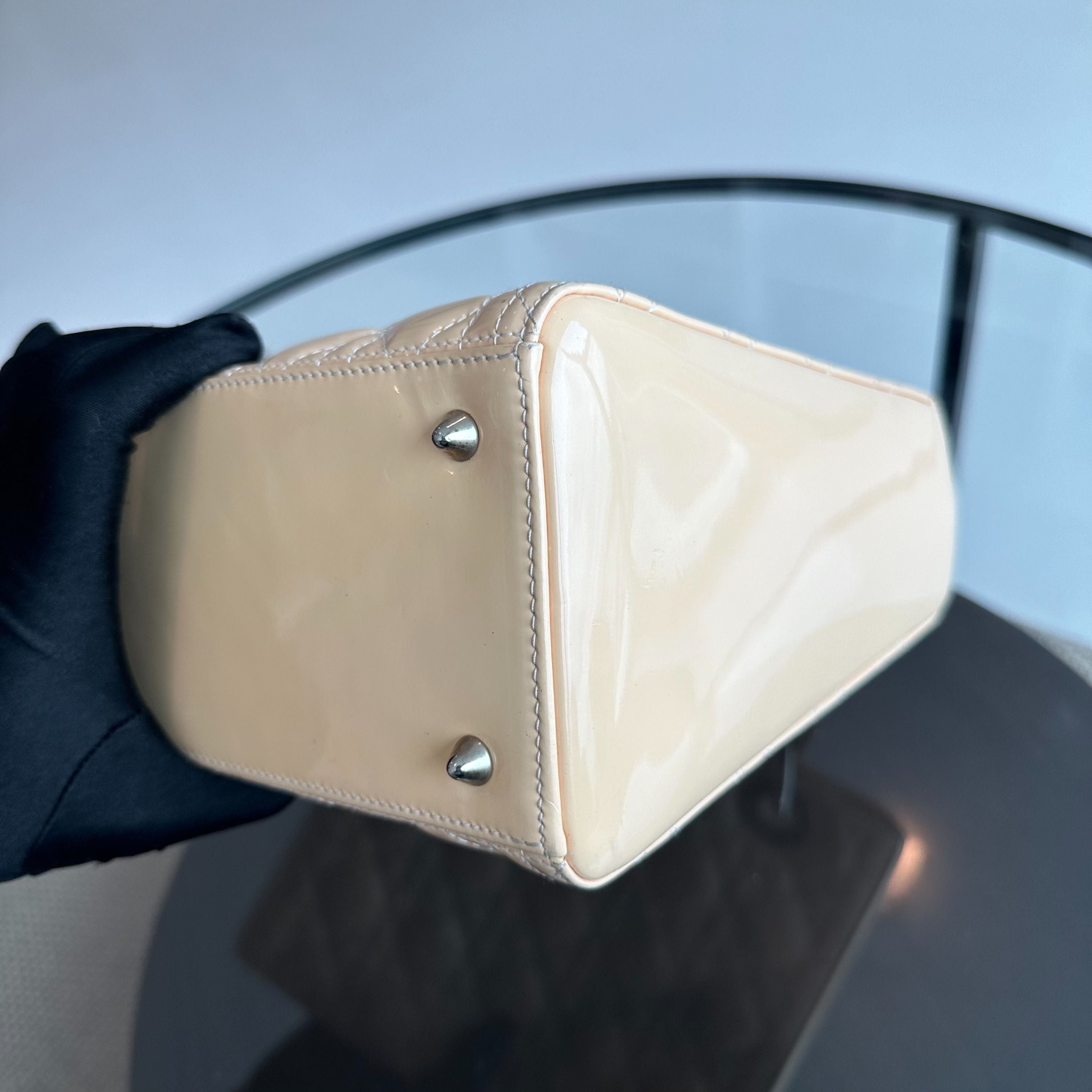 Lady Medium Patent Leather Beige SHW
