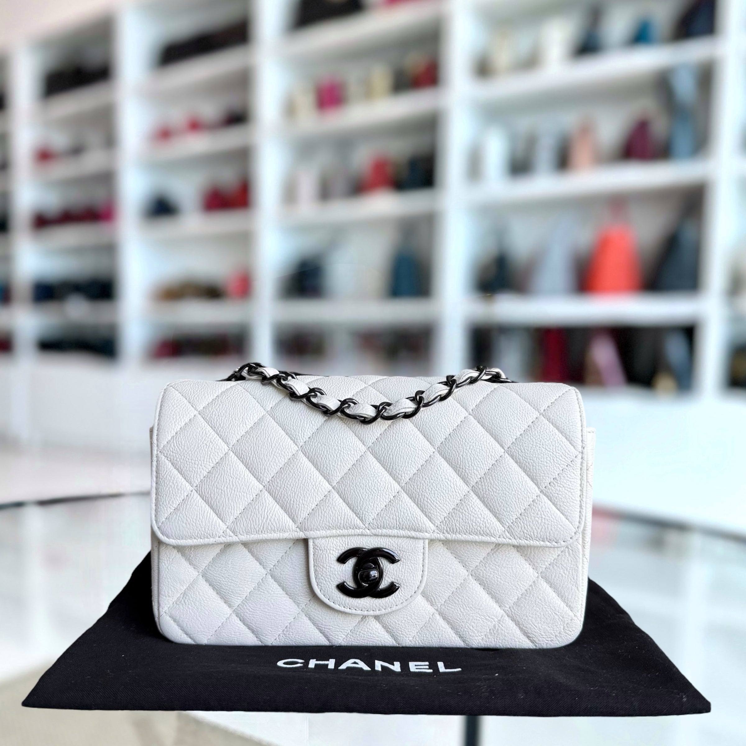 Chanel Classic Flap Mini - Caviar 20CM Quilted White Black Hardware Series 24