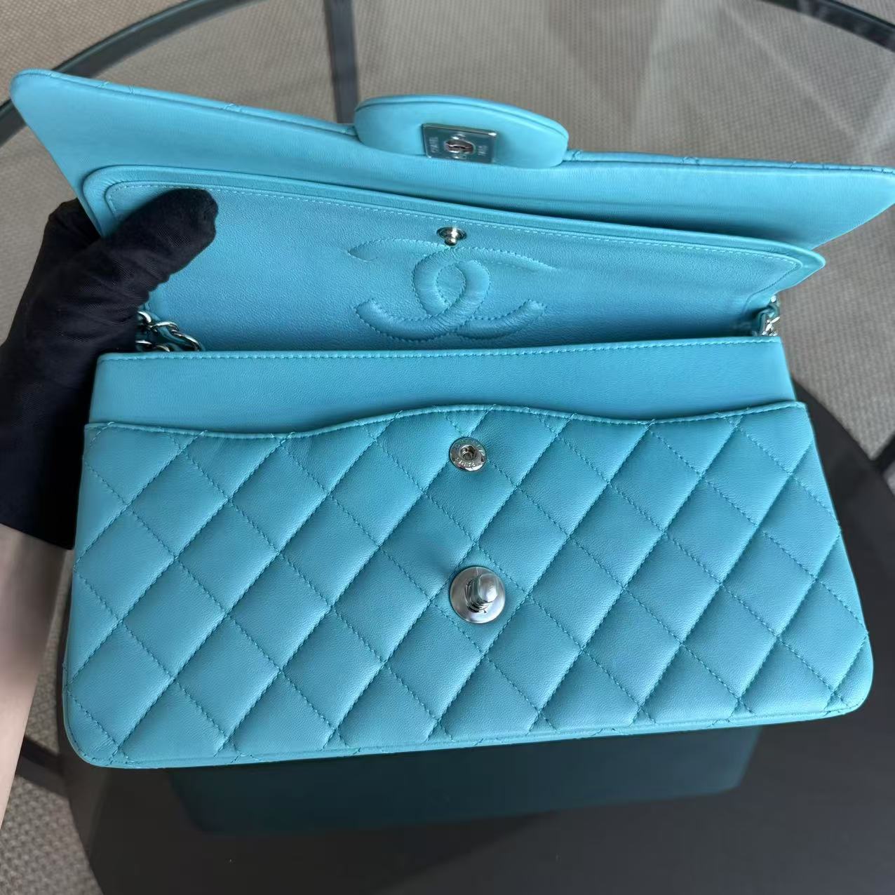 *Unused* Chanel Classic Flap Medium - 25CM Quilted Lambskin Blue Silver Hardware Series 19