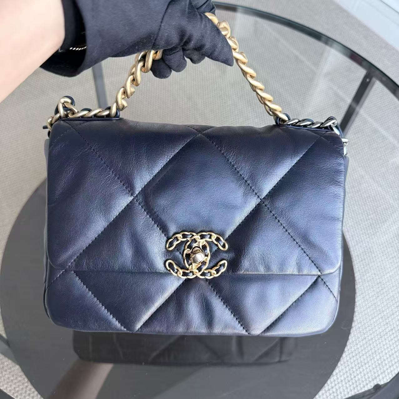 Chanel 19 Bag Small - 26CM C19 Quilted Goatskin Dark Navy Blue Two-tone Gold Hardware Series 30