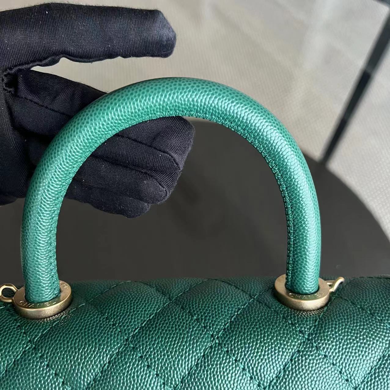 Caviar Coco Handle Quilted Grained Calfskin Emerald Green Golden Hardware Series 25