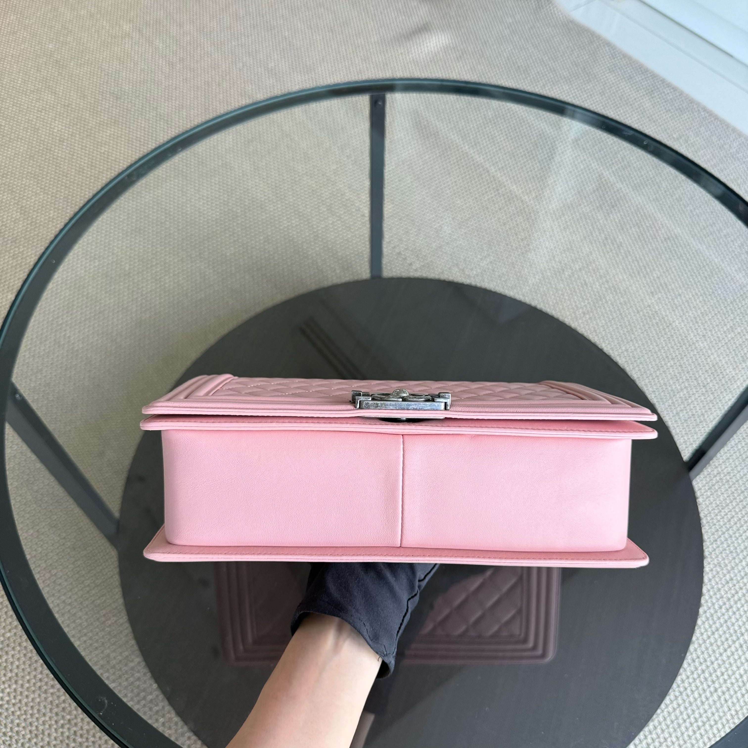 Chanel Boy Medium - 28CM Quilted Lambskin Pink Ruthenium Silver Hardware Series 20