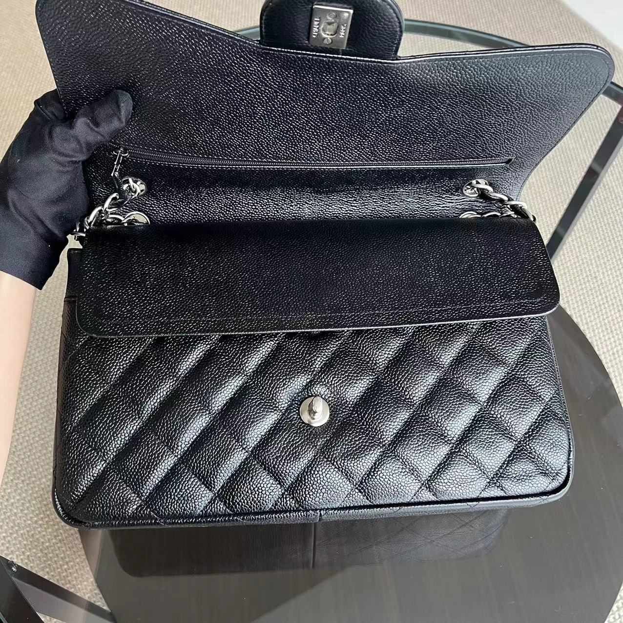 Chanel Classic Flap Jumbo - Caviar Double Flap Quiltd Black Silver Hardware