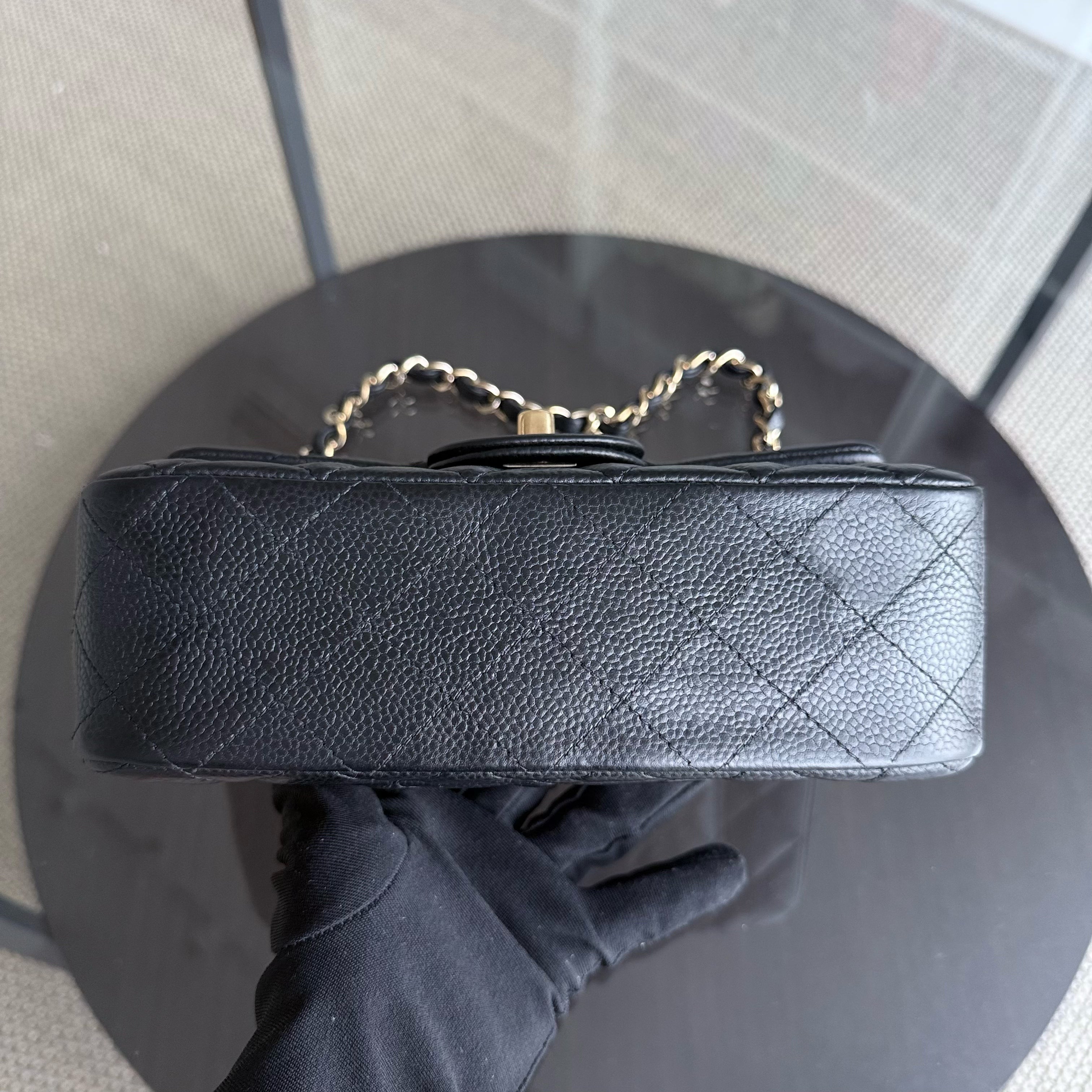 Chanel Classic Flap Mini - Caviar 20CM Quilted Black Gold Hardware Series 25