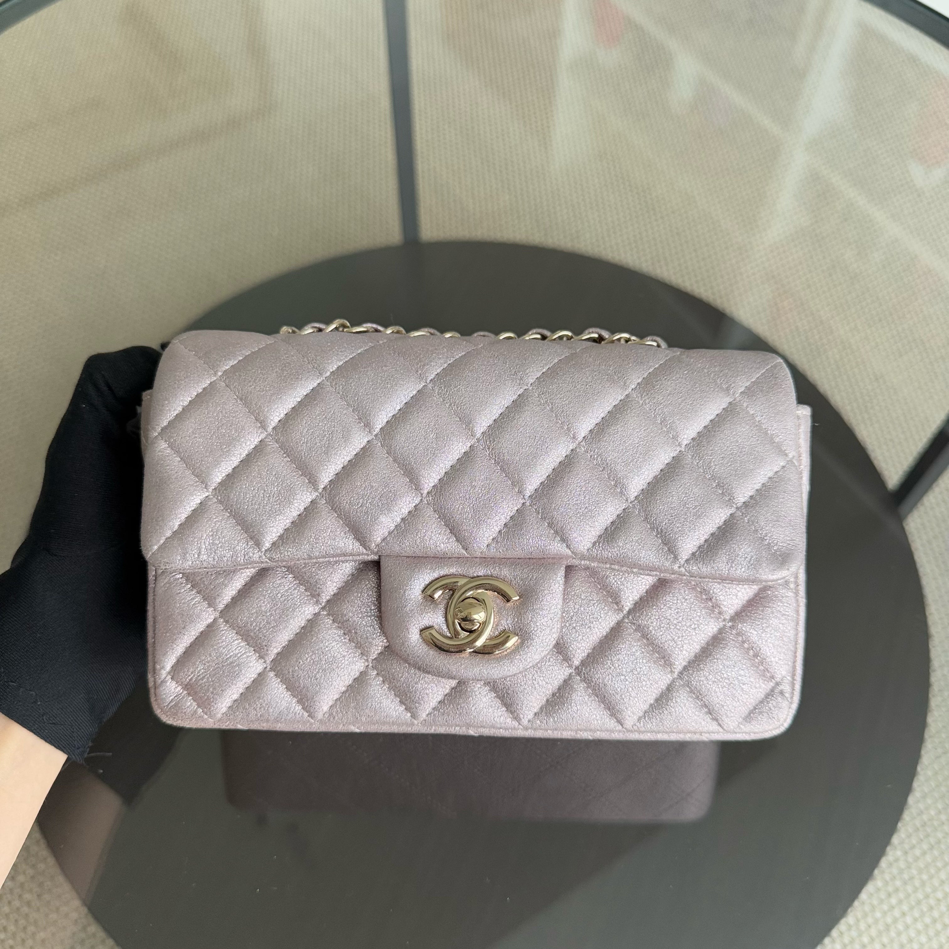 Chanel Classic Flap Mini - 20CM Rectangle Iridescent Lambskin Quilted Pink Gold Hardware Series 20