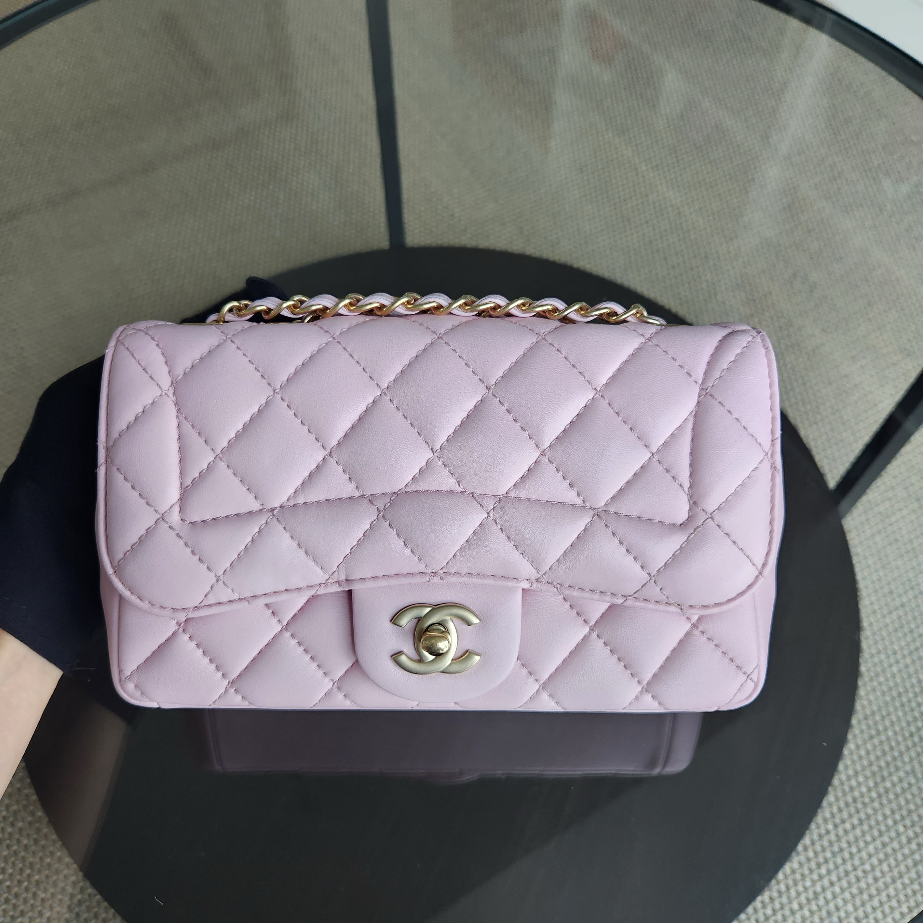 Chanel Chic Flap Small - 23CM Quilted Lambskin Sakura Pink Gold Hardware