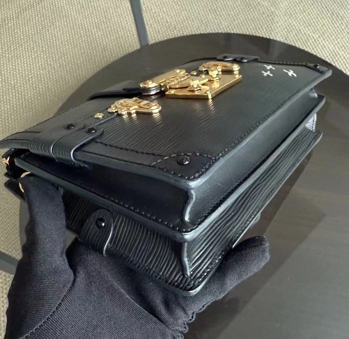 Louis Vuitton Trunk Clutch - EPI Leather Black Gold Hardware