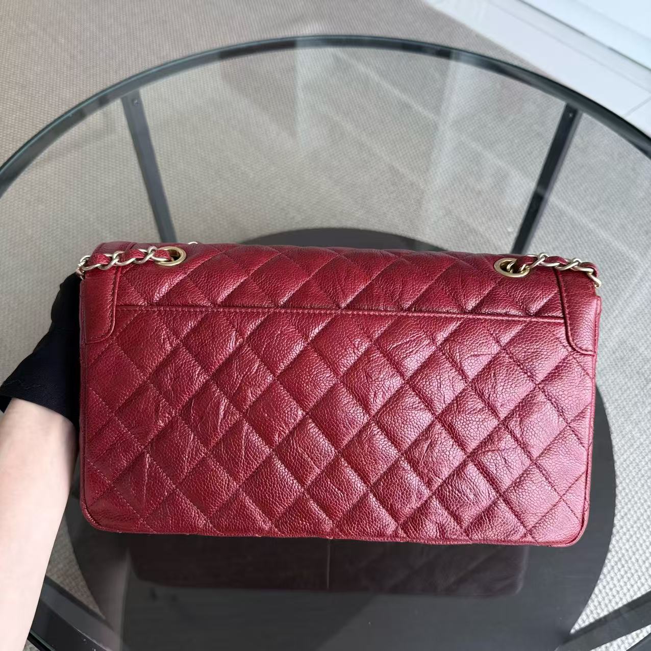 Chanel Two-Tone Crumpled Flap - Caviar 29CM Quilted Red Gold Hardware Series 21