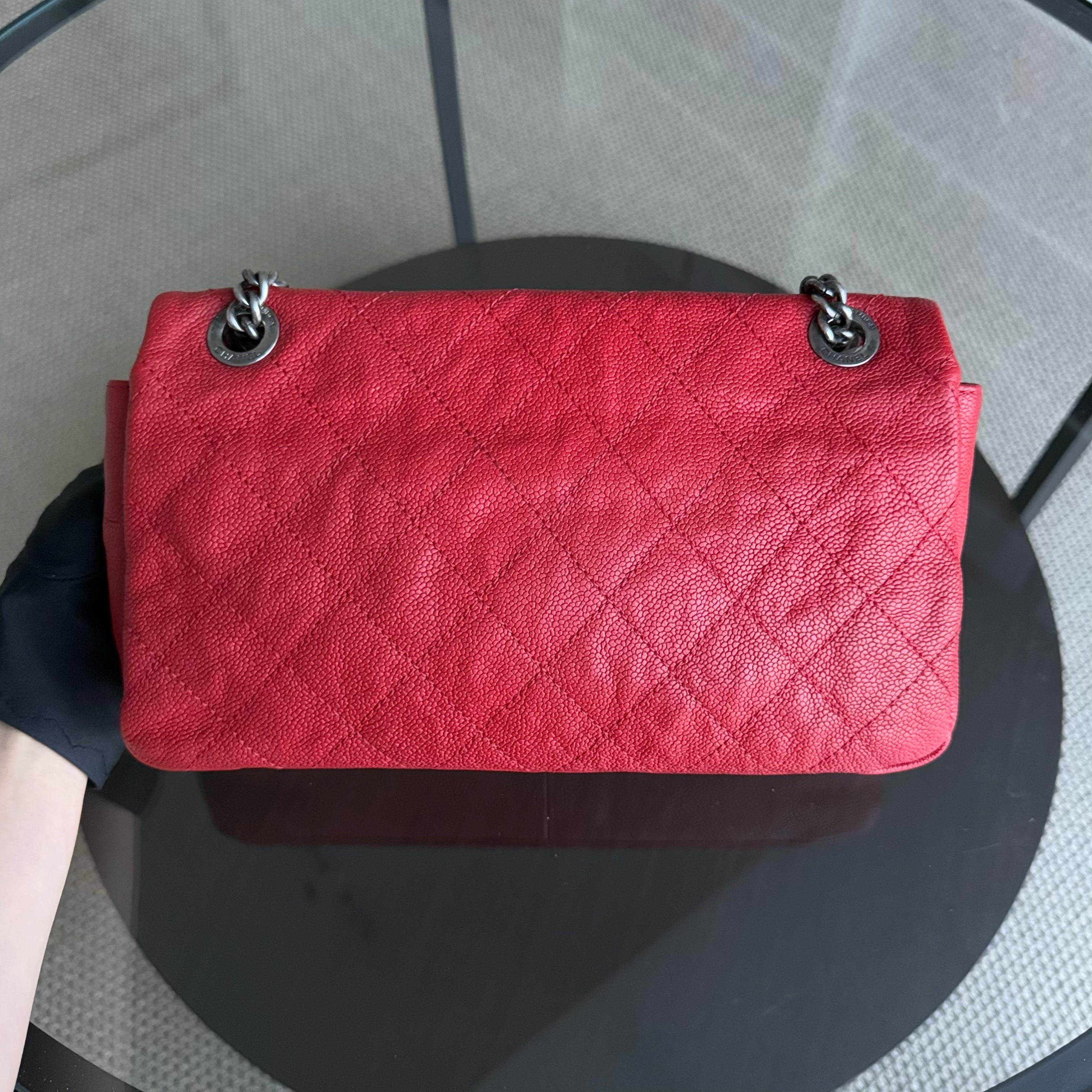 Chanel Easy Flap Medium - Seasonal Flap 25CM Quilted Caviar Red Ruthenium Silver Hardware Series 15