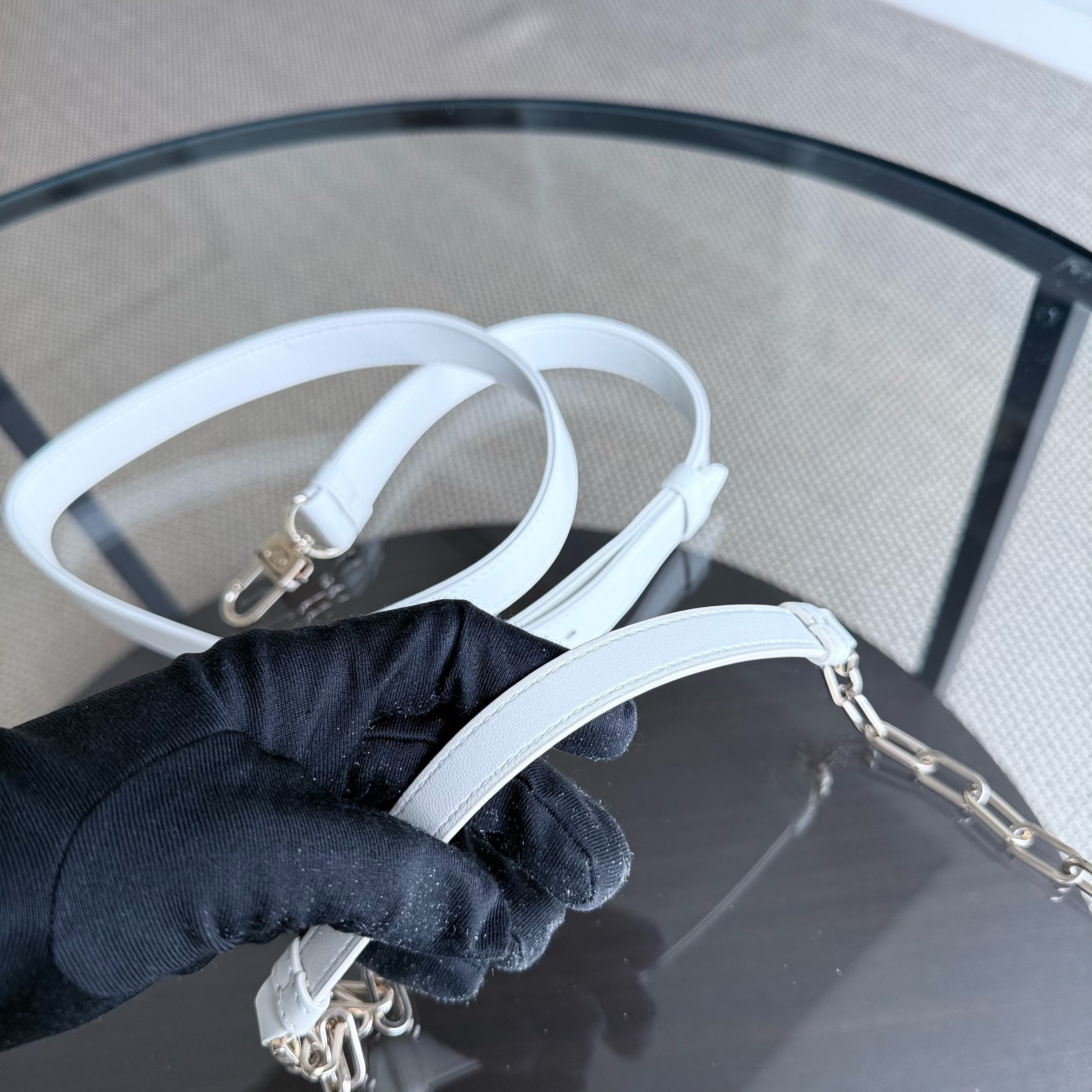 Dior D-joy Medium - Cannage Lambskin White Gold Hardware