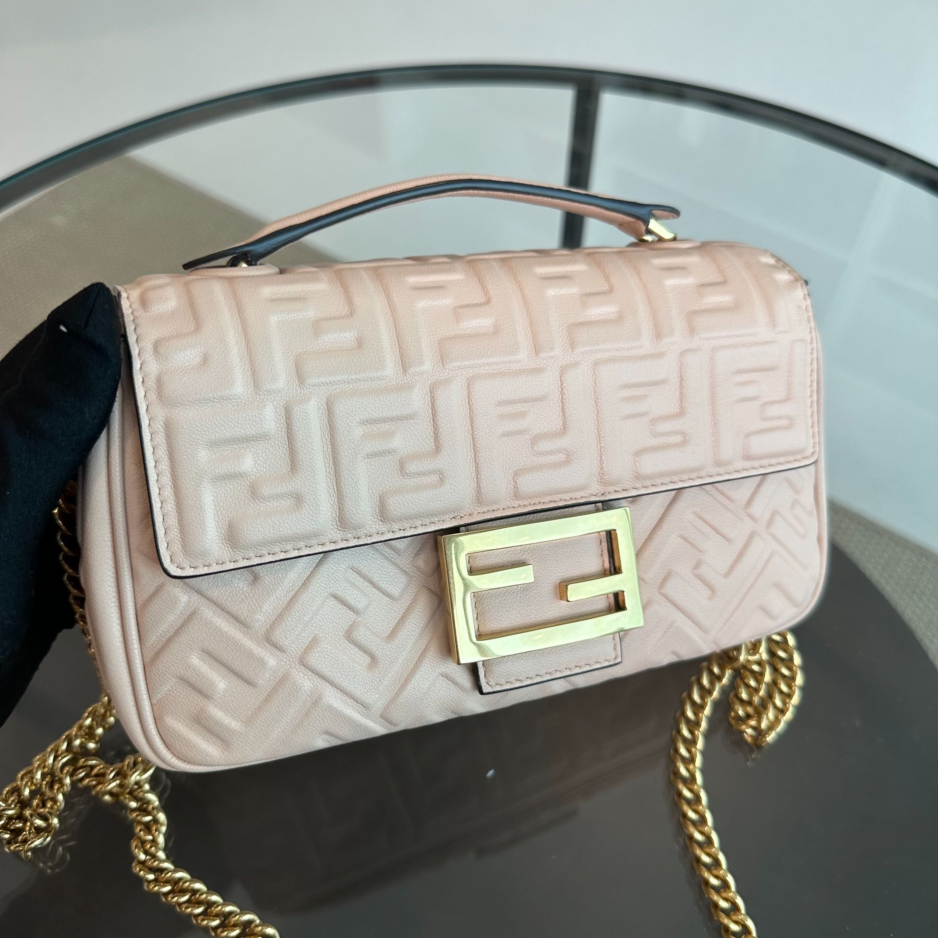 Fendi Baguette Classic Nappa Medium Pink GHW - Luxury Evermore