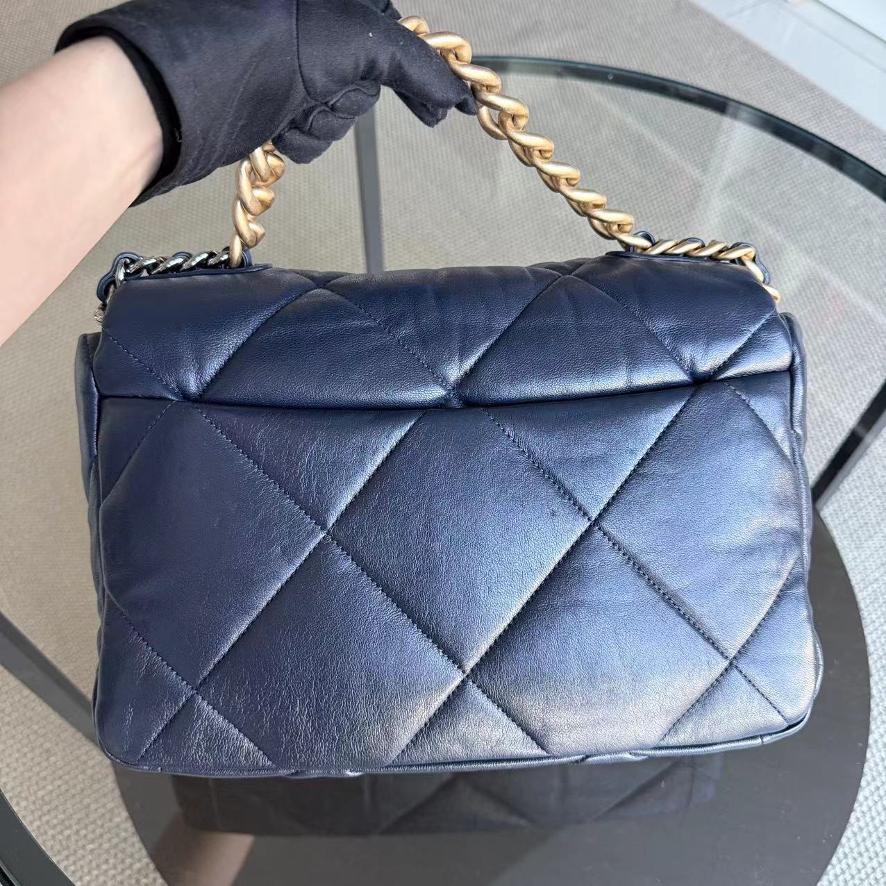 Chanel 19 Medium - C19 Quilted Goatskin Dark Navy Blue Shoulder Bag Two-tone Hardware Series 29