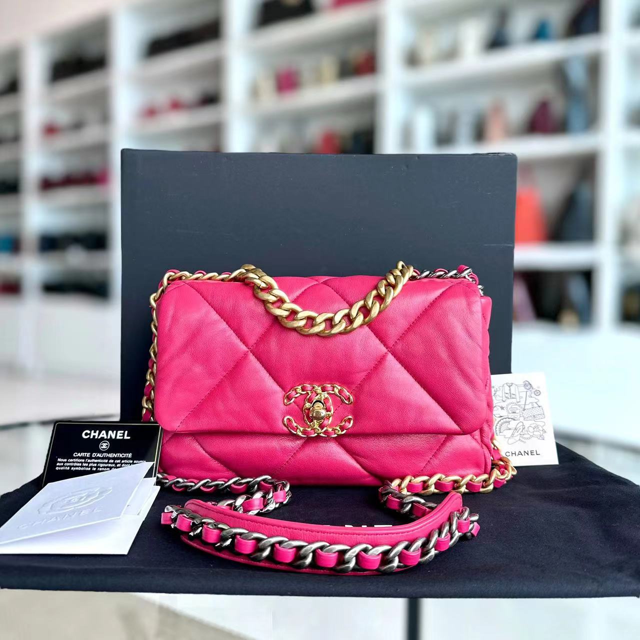 *Full Set, Receipt* Chanel 19bag C19 Goatskin Quilted Small Hot Pink Two-tone Hardware Series 29 - Luxury Evermore