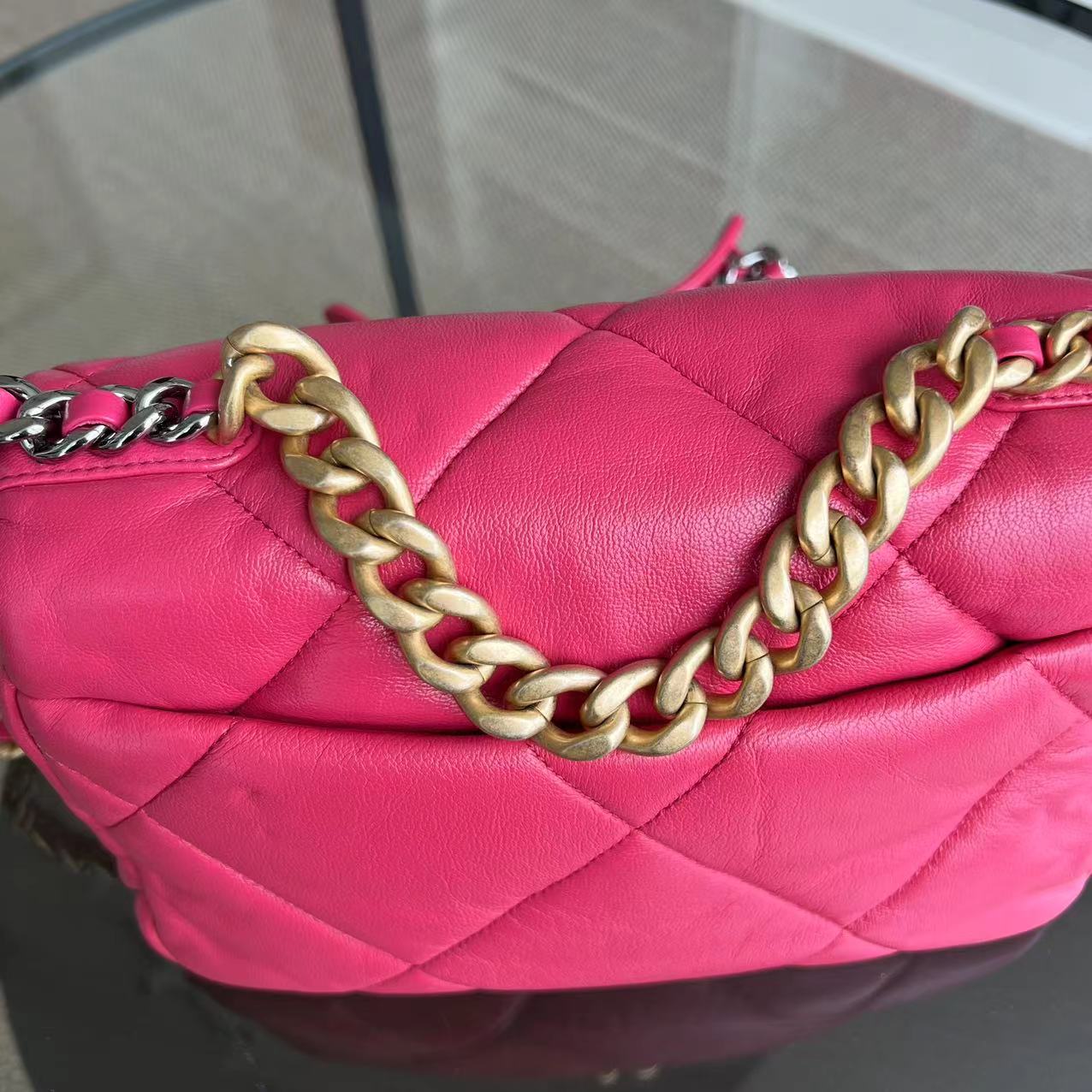 *Full Set, Receipt* Chanel 19bag C19 Goatskin Quilted Small Hot Pink Two-tone Hardware Series 29 - Luxury Evermore