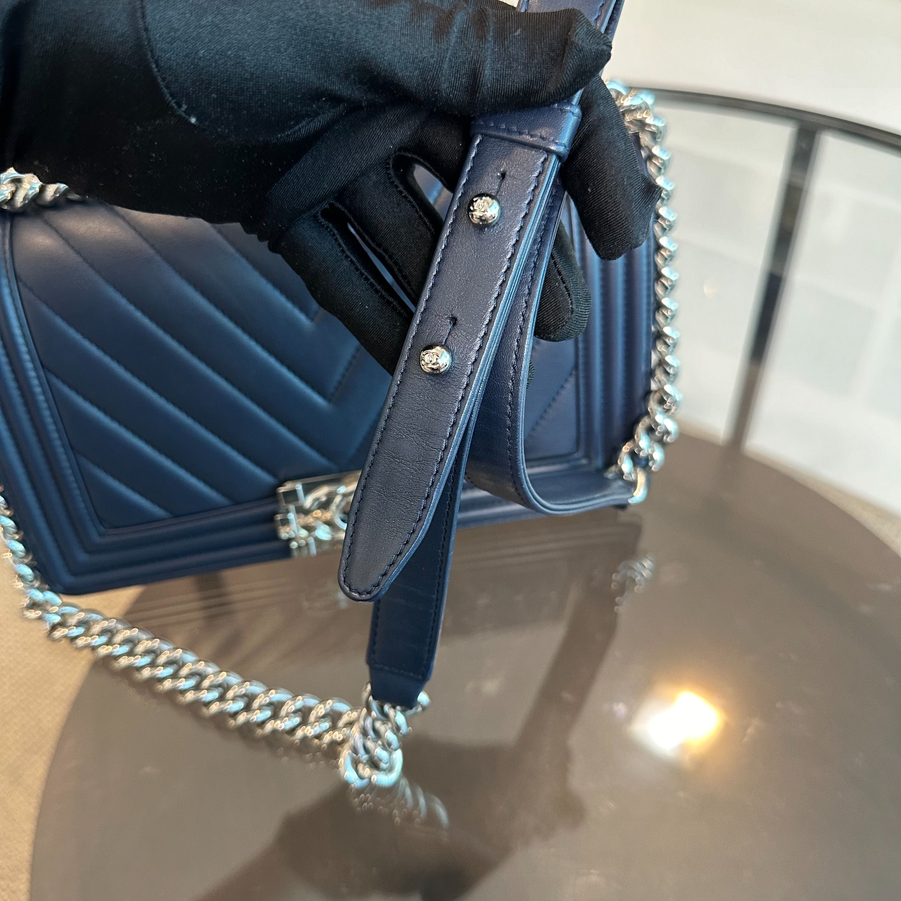 *Full Set Receipt* Chanel Boy Lambskin Old Medium 25CM Chevron Dark Blue SHW No 22 - Luxury Evermore