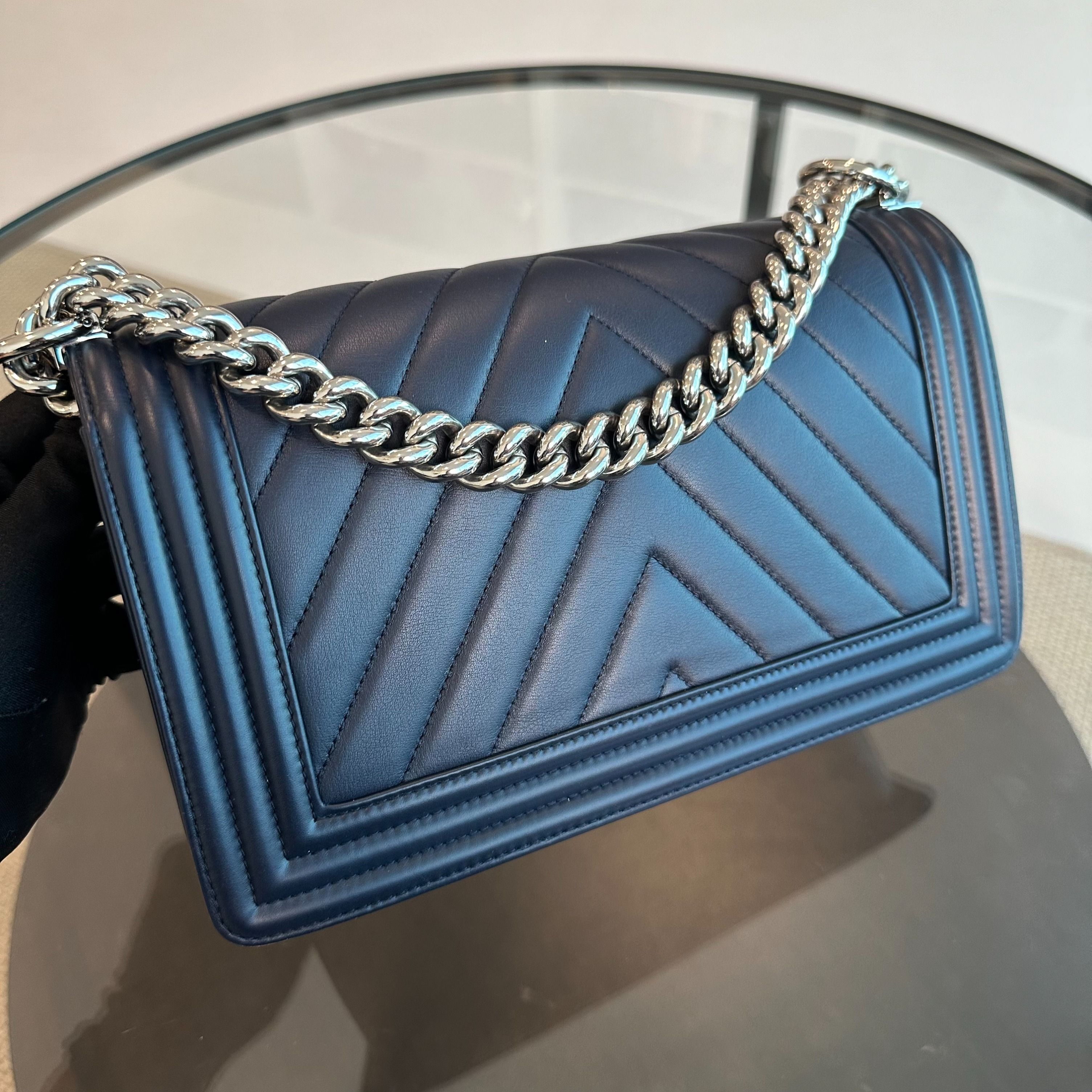 *Full Set Receipt* Chanel Boy Lambskin Old Medium 25CM Chevron Dark Blue SHW No 22 - Luxury Evermore