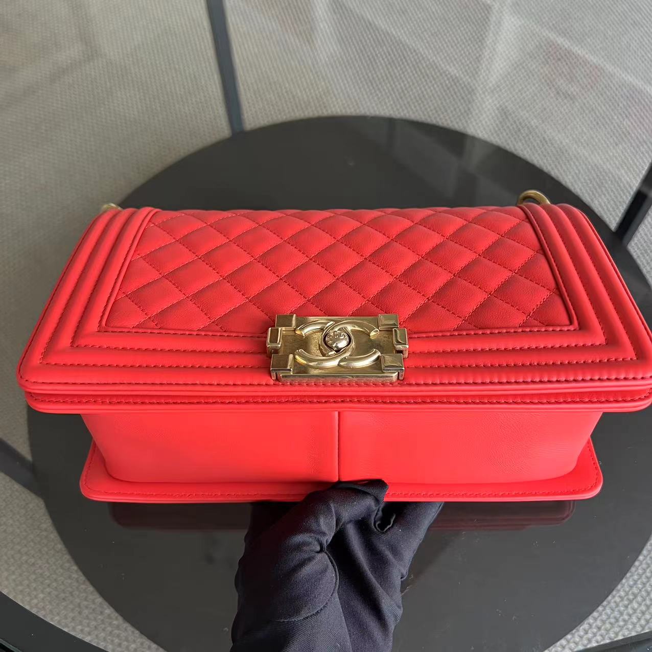 *Full Set, Receipt* Chanel Boy Old Medium 25CM Quilted Calfskin Red Leboy Golden Hardware Series 23 - Luxury Evermore