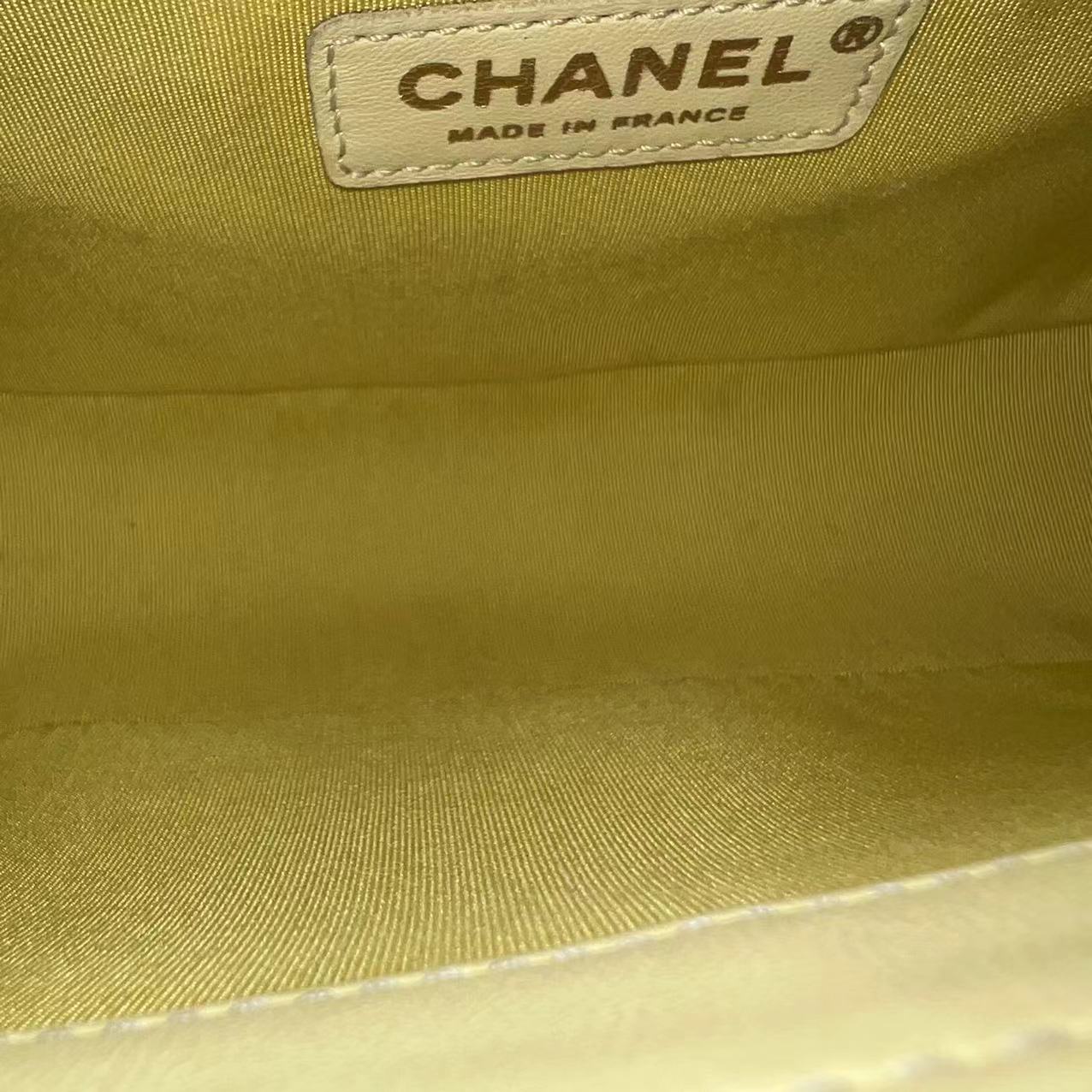 *Full Set Receipt* Chanel Boy Old Medium 25CM Quilted Calfskin Yellow Golden Hardware Series 22 - Luxury Evermore