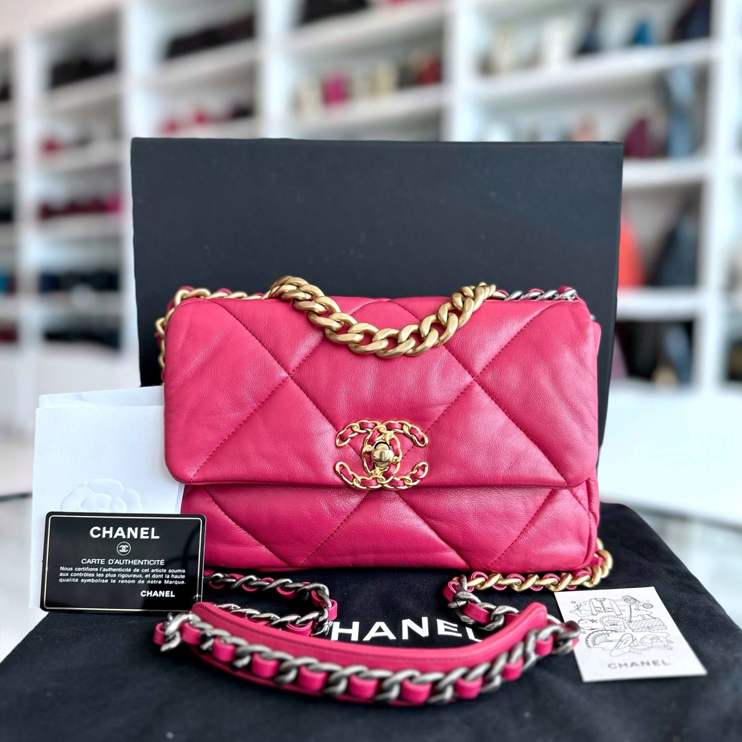 *Full Set, Receipt* Chanel C19 Goatskin Quilted Small Hot Pink Mixed Hardware No 29 - Luxury Evermore