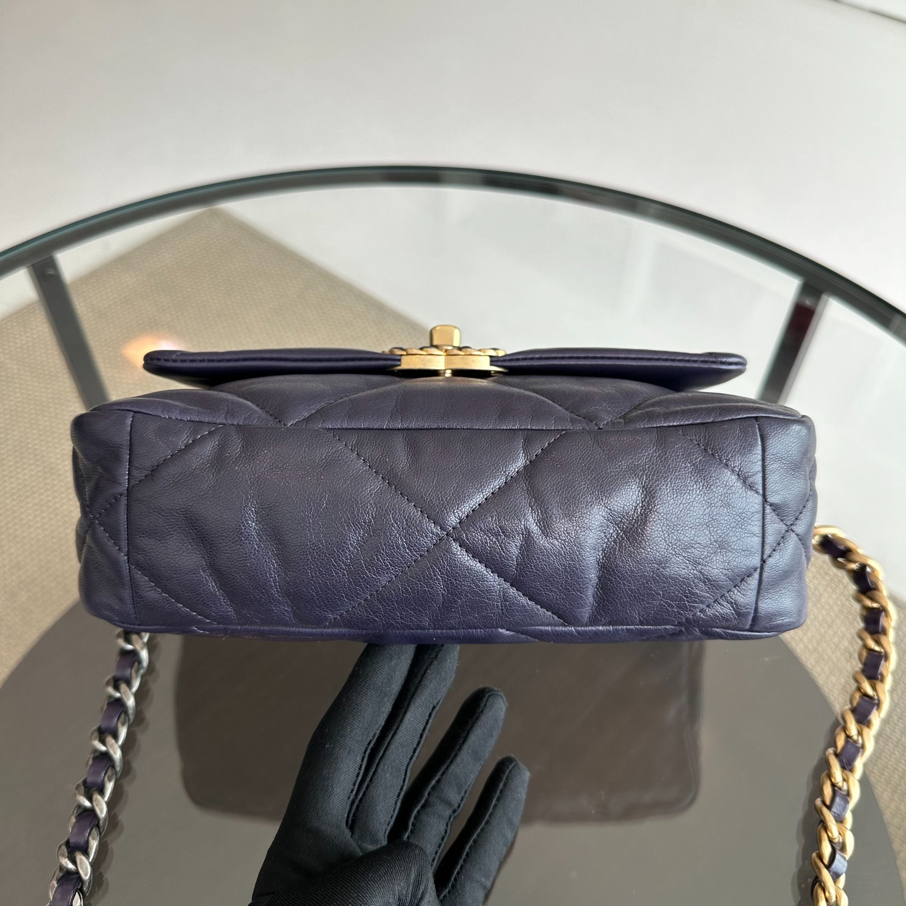 *Full Set, Receipt* Chanel C19 Small 19 Bag Goatskin Dark Purple 3-Tone 19Bag GHW No 30 - Luxury Evermore