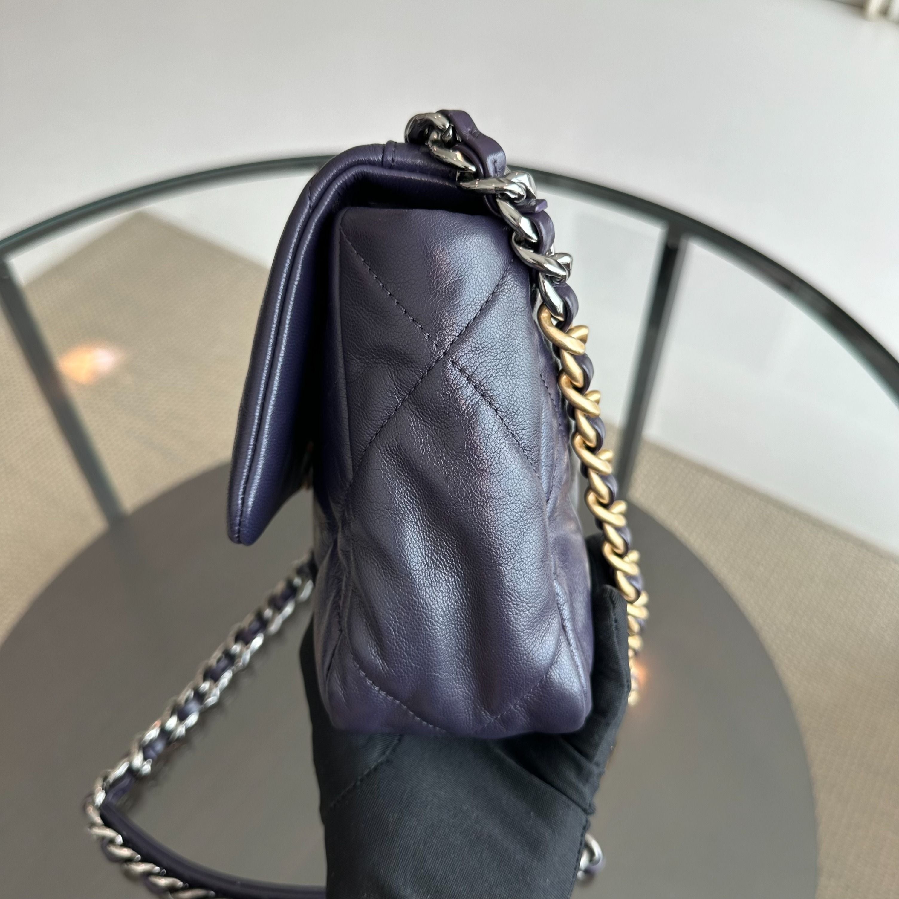 *Full Set, Receipt* Chanel C19 Small 19 Bag Goatskin Dark Purple 3-Tone 19Bag GHW No 30 - Luxury Evermore