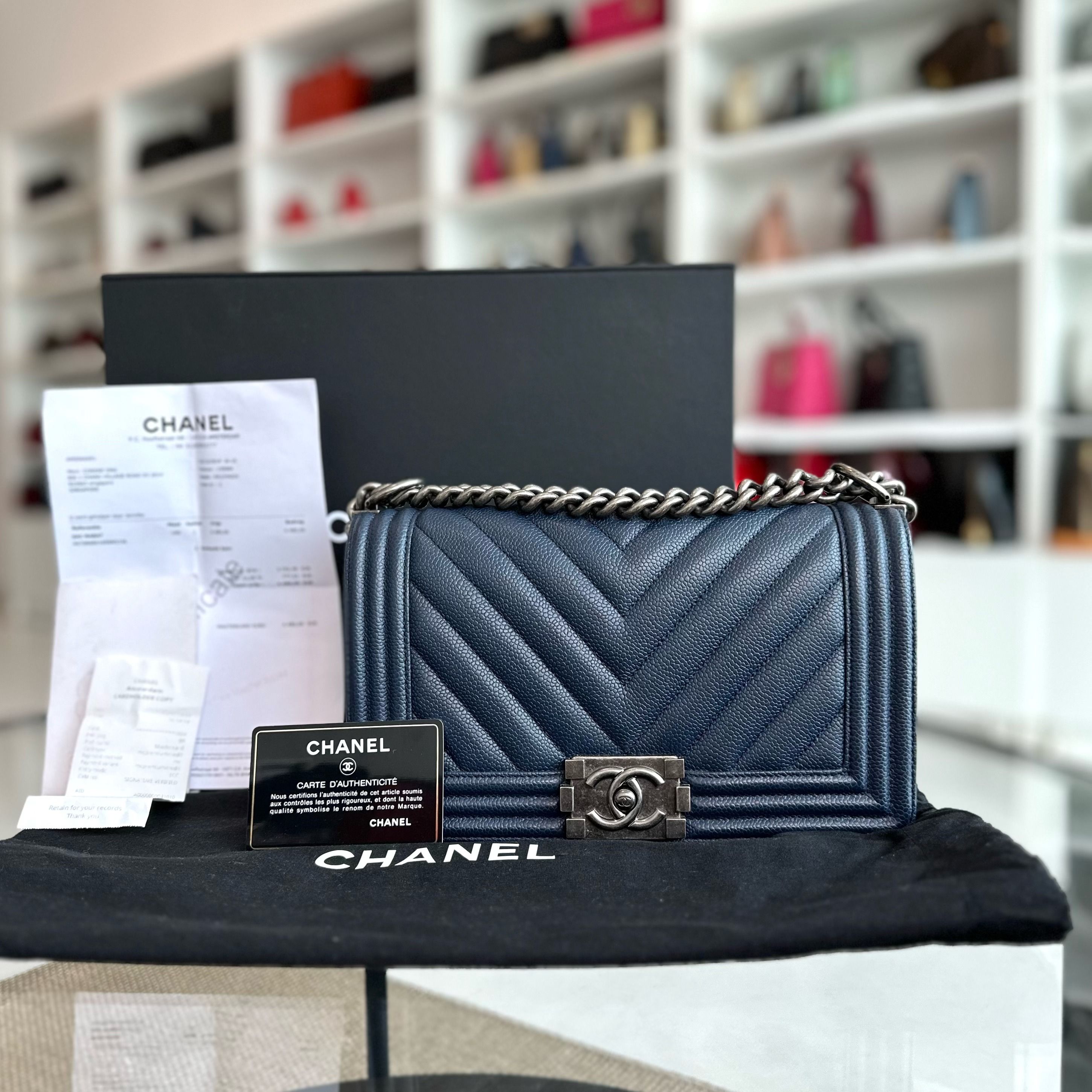 *Full Set, Receipt* Chanel Caviar Boy Old Medium 25CM Chevron Dark Blue RSHW No 28 - Luxury Evermore