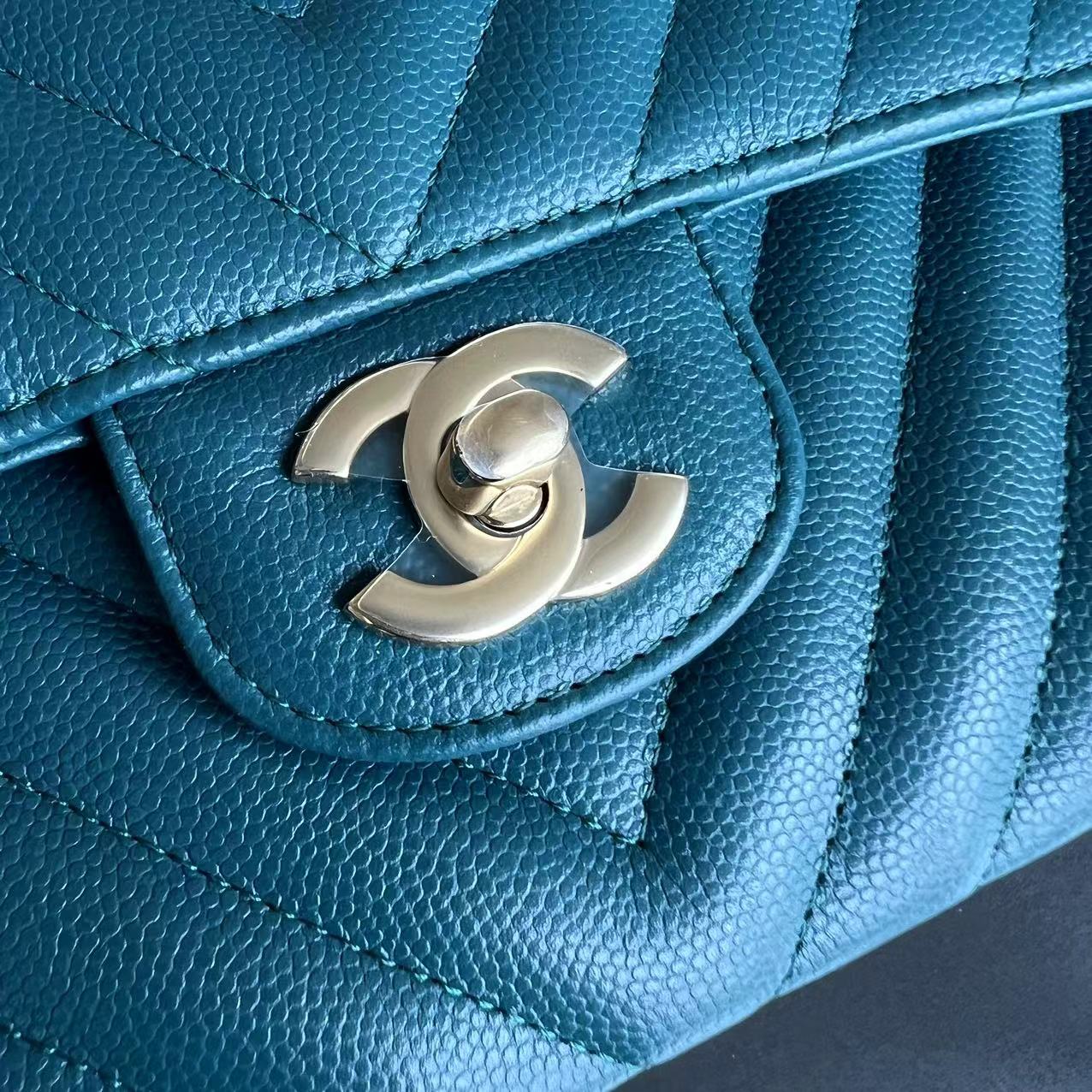 *Full Set Receipt* Chanel Caviar Small Classic Flap 23CM Chevron Calfskin Jade Green Blue GHW No 26 - Luxury Evermore