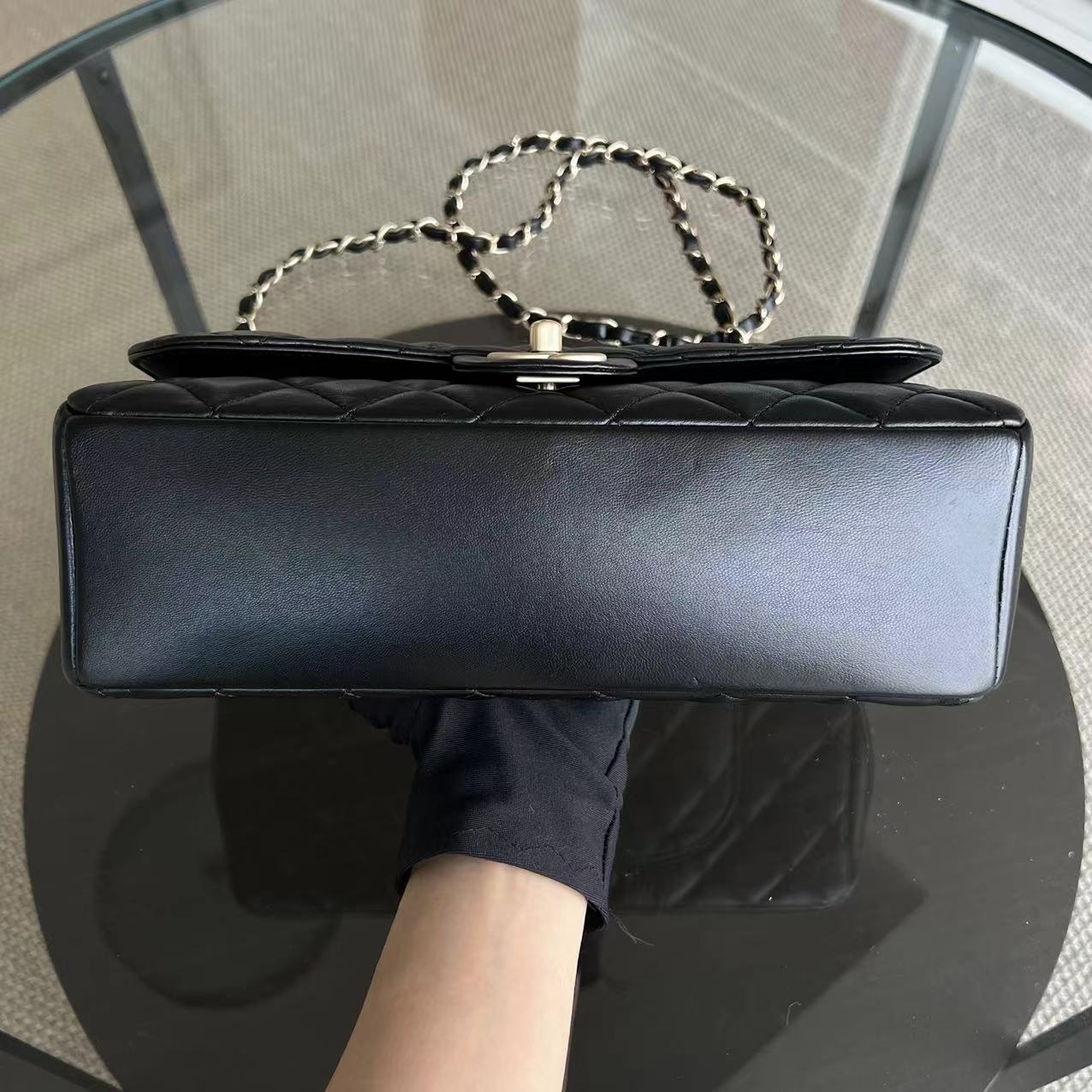 *Full Set Receipt* Chanel Mademoiselle Chic Seasonal Flap Medium 26CM Lambskin Black GHW No 21 - Luxury Evermore