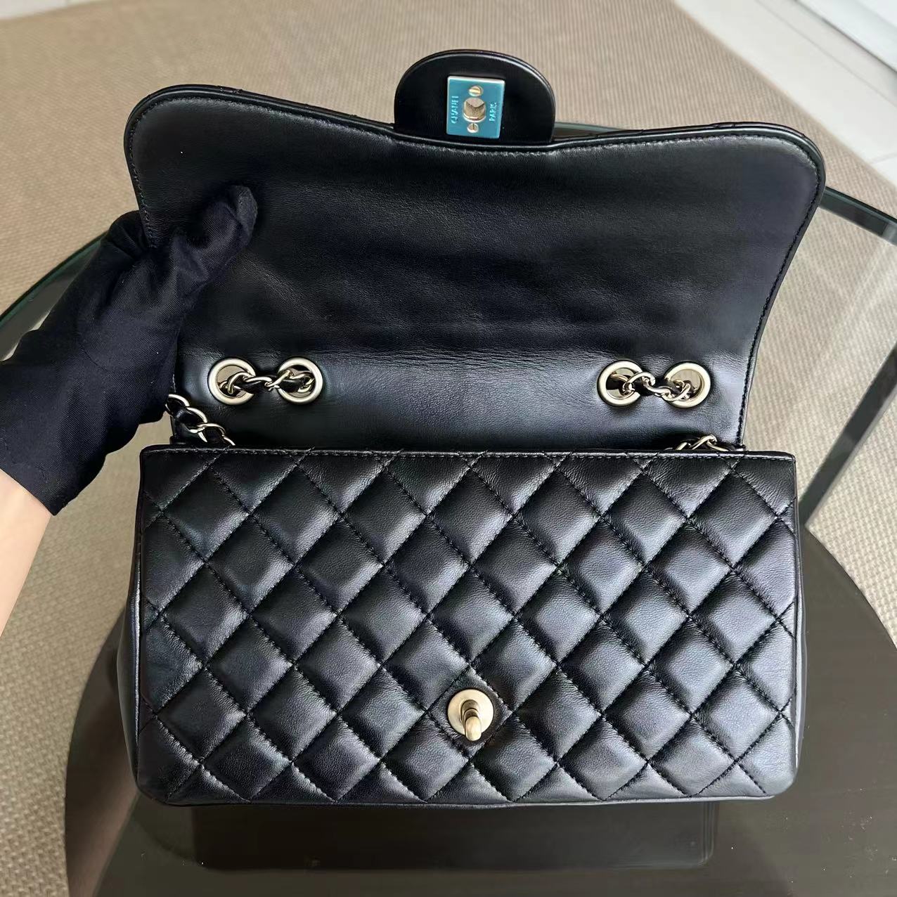 *Full Set Receipt* Chanel Mademoiselle Chic Seasonal Flap Medium 26CM Lambskin Black GHW No 21 - Luxury Evermore