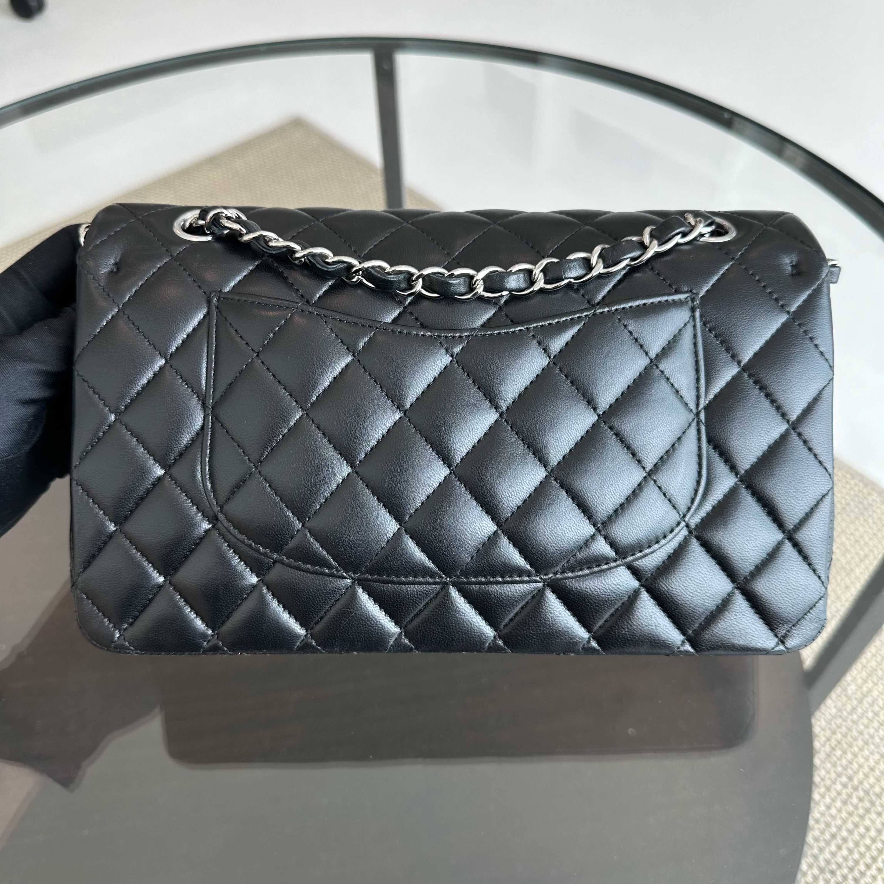 *Full Set, Receipt* Chanel Medium Classic Flap Lambskin Quilted Black SHW No 21 - Luxury Evermore