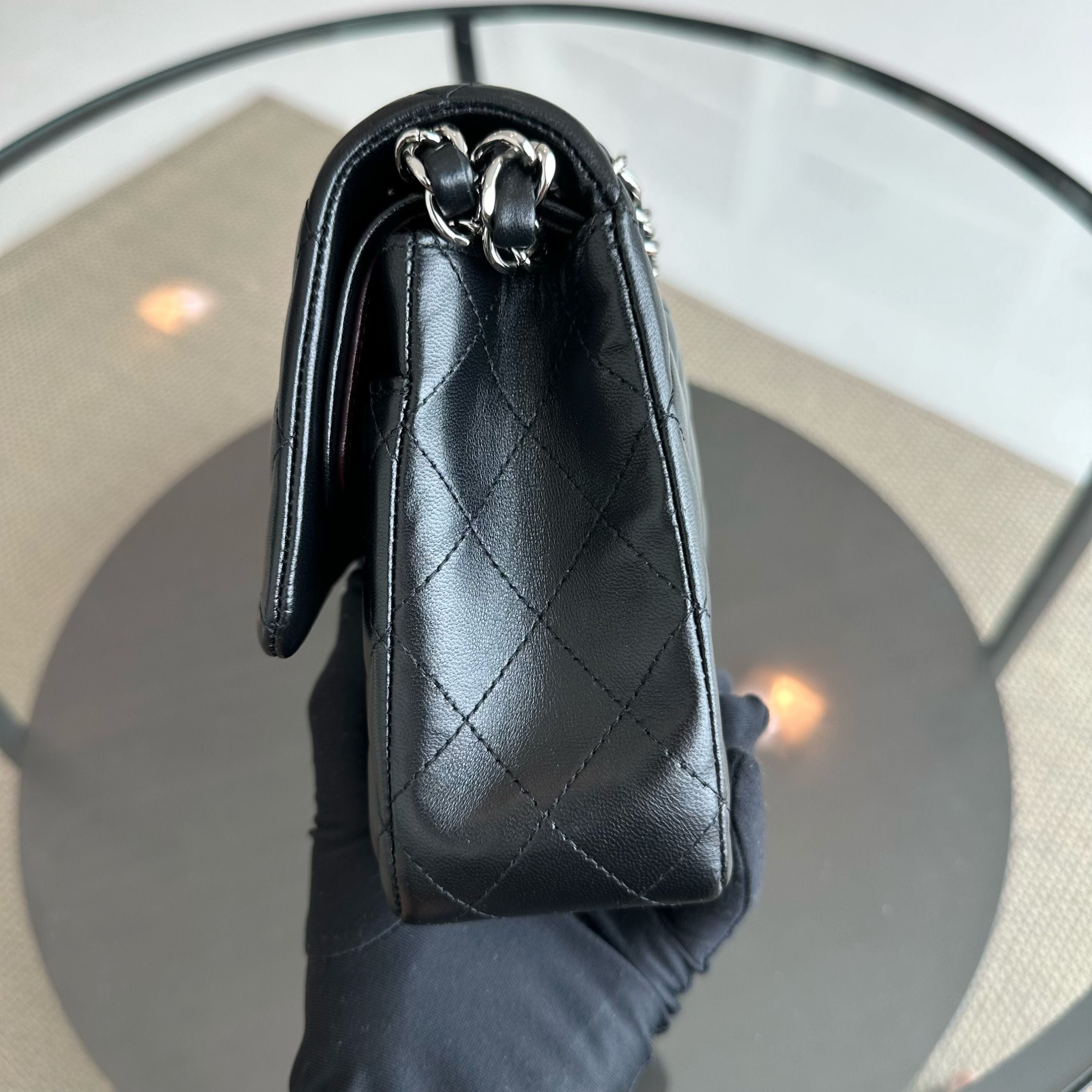 *Full Set, Receipt* Chanel Medium Classic Flap Lambskin Quilted Black SHW No 21 - Luxury Evermore