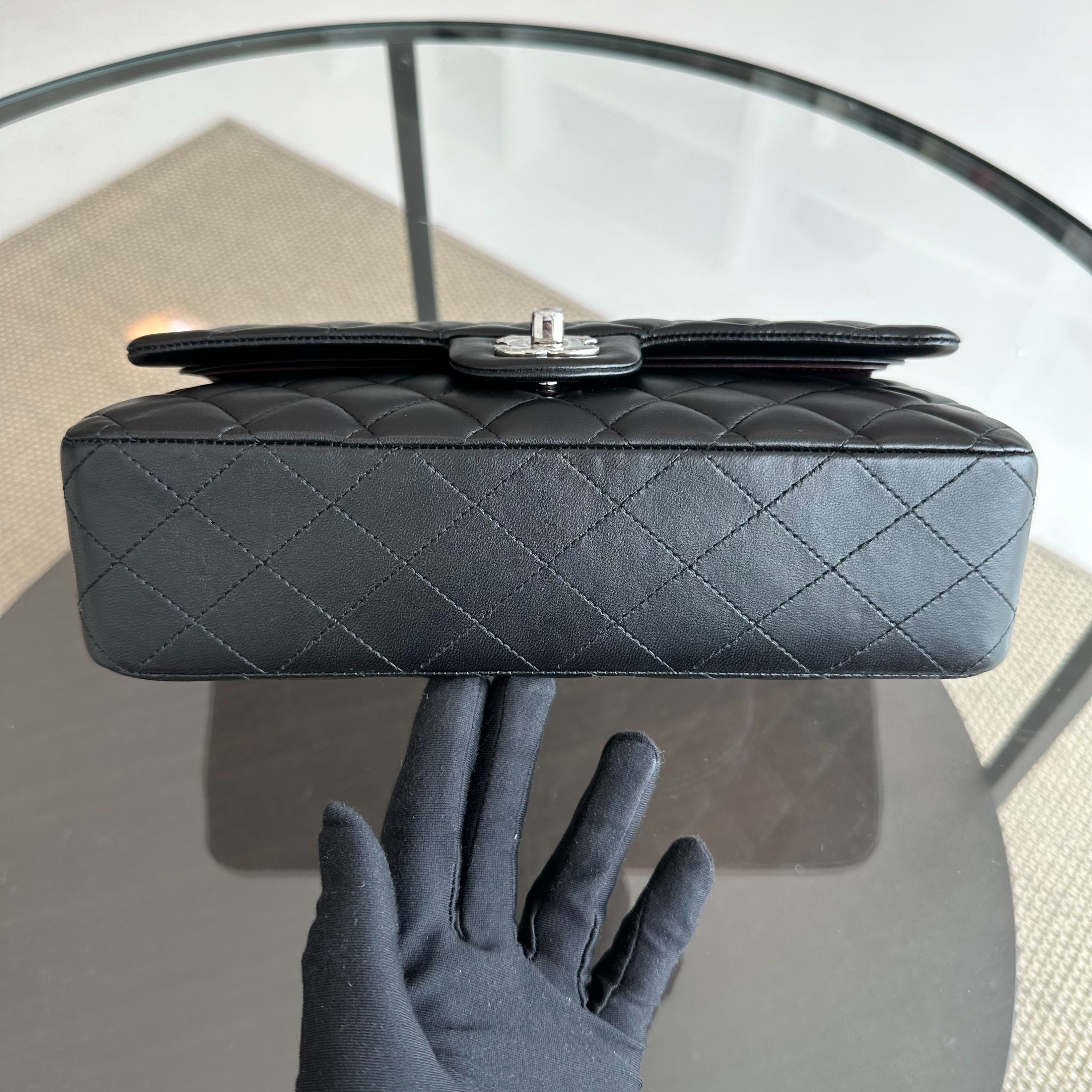 *Full Set, Receipt* Chanel Medium Classic Flap Lambskin Quilted Black SHW No 21 - Luxury Evermore