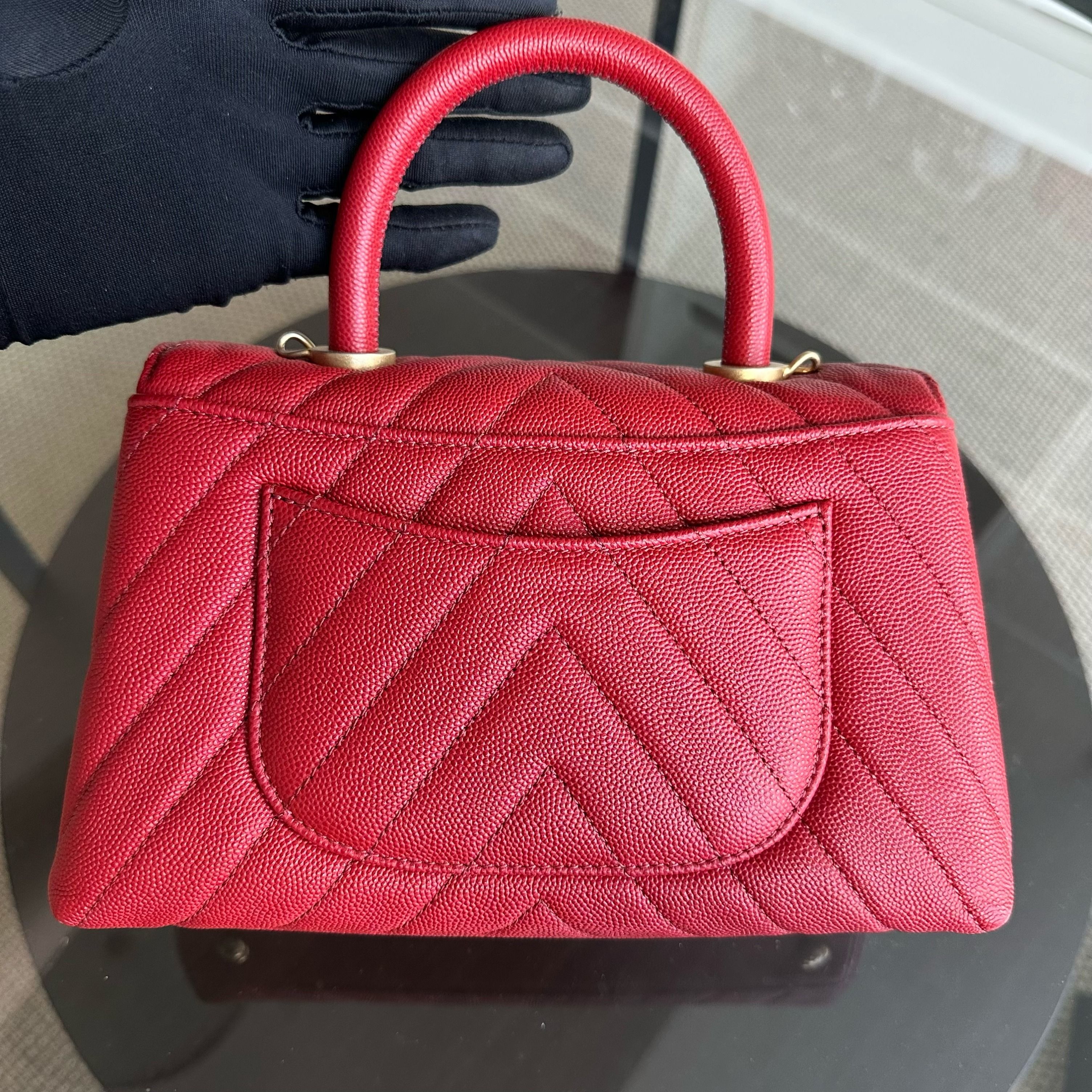 *Full Set, Receipt* Chanel Small Caviar Coco Handle Chevron Grained Calfskin Red GHW No 27 - Luxury Evermore