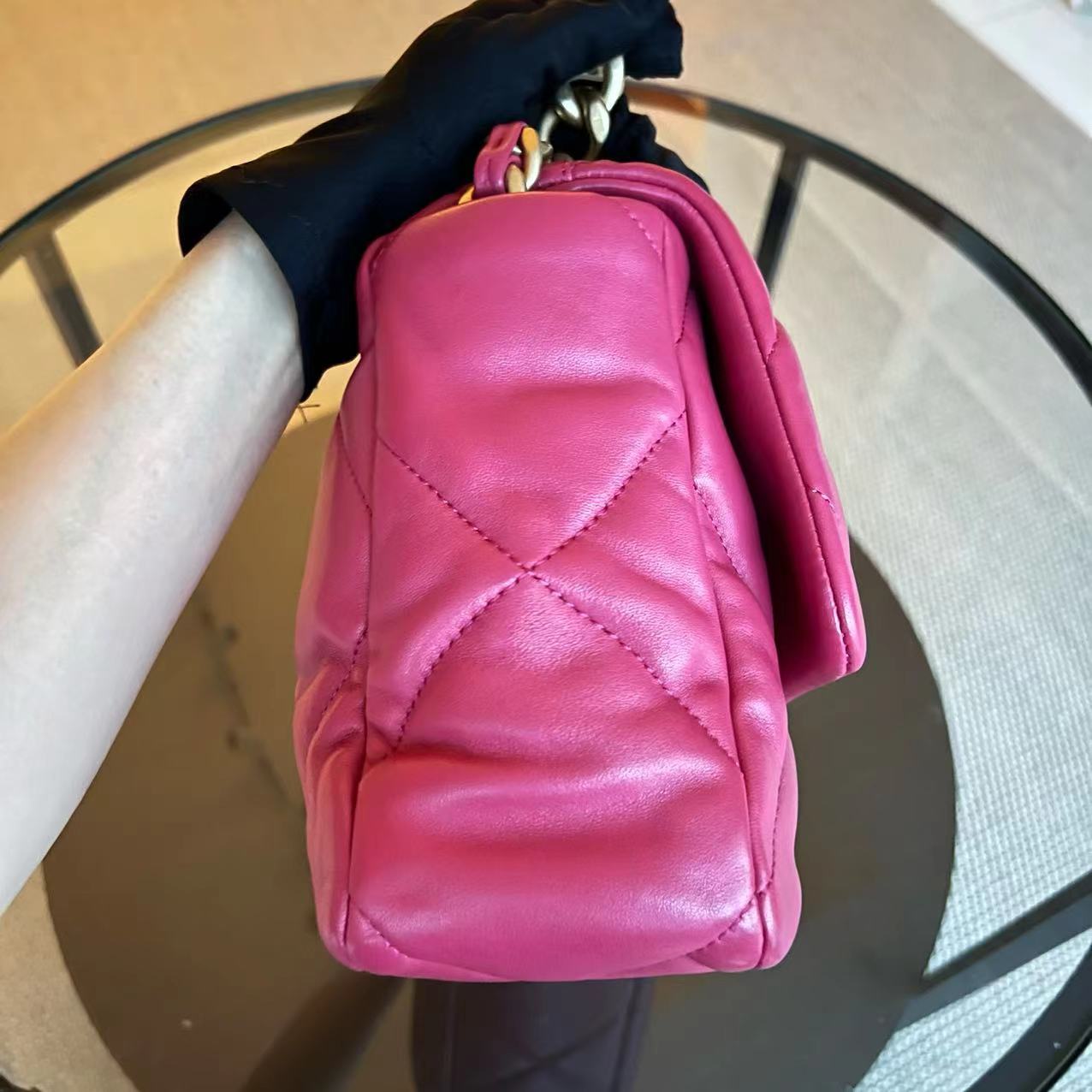 *Full Set, Receipt, Microchip* Chanel C19 Medium 19 Bag Quilted Goatskin Hot Pink Two-Tone Hardware Microchip - Luxury Evermore