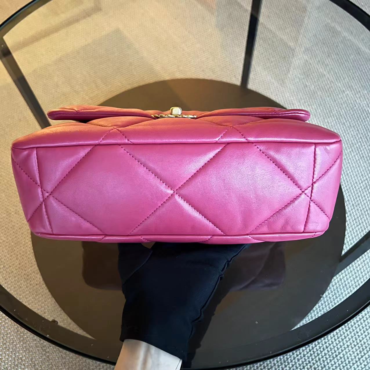 *Full Set, Receipt, Microchip* Chanel C19 Medium 19 Bag Quilted Goatskin Hot Pink Two-Tone Hardware Microchip - Luxury Evermore