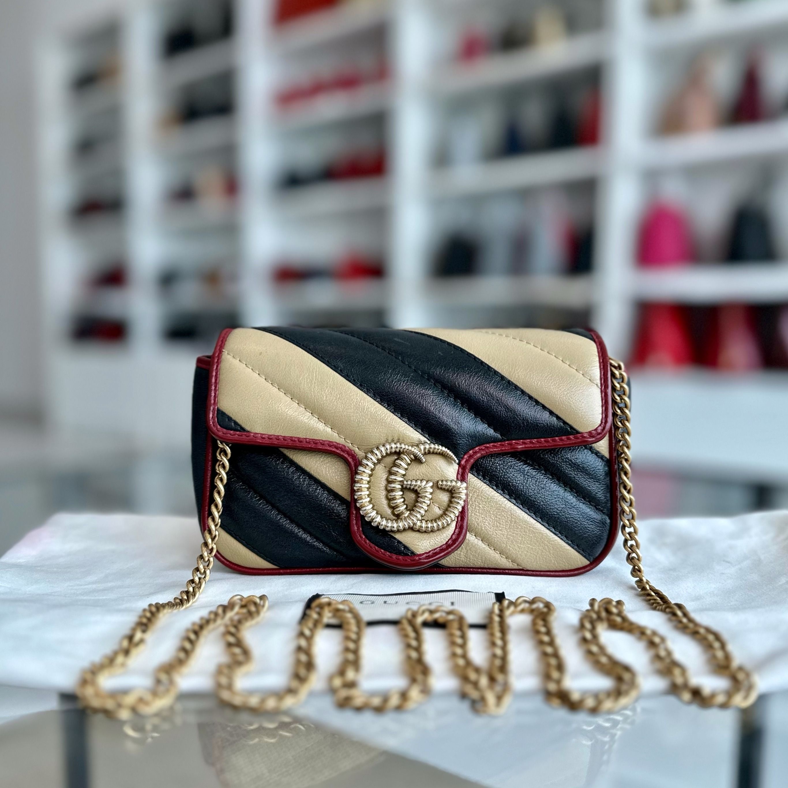 Gucci Marmont Super Mini Black Beige Shoulder Bag - Luxury Evermore