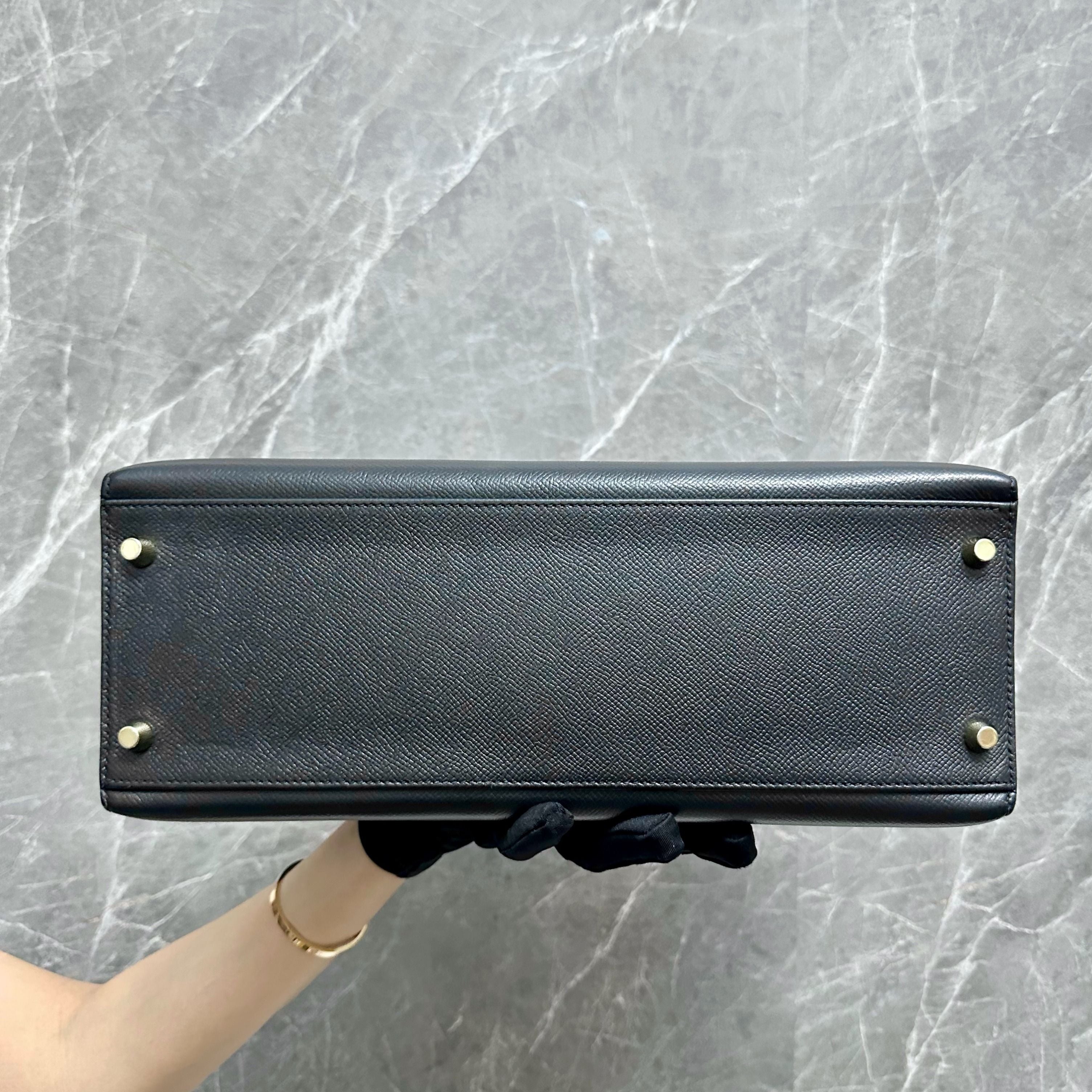 Hermes Kelly 32 Epsom Black Square O GHW - Luxury Evermore